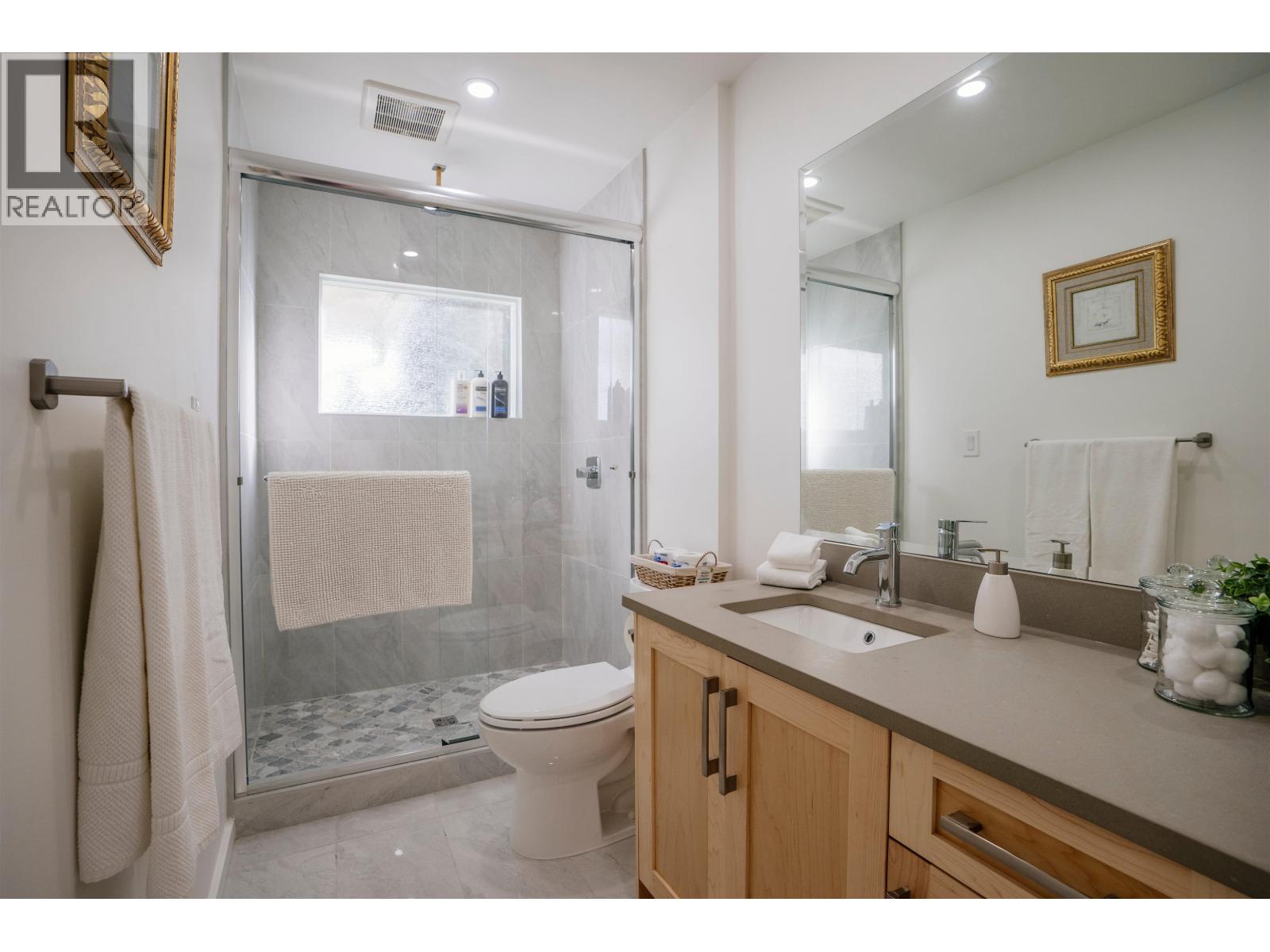 2813 ST JOHNS STREET, Port Moody