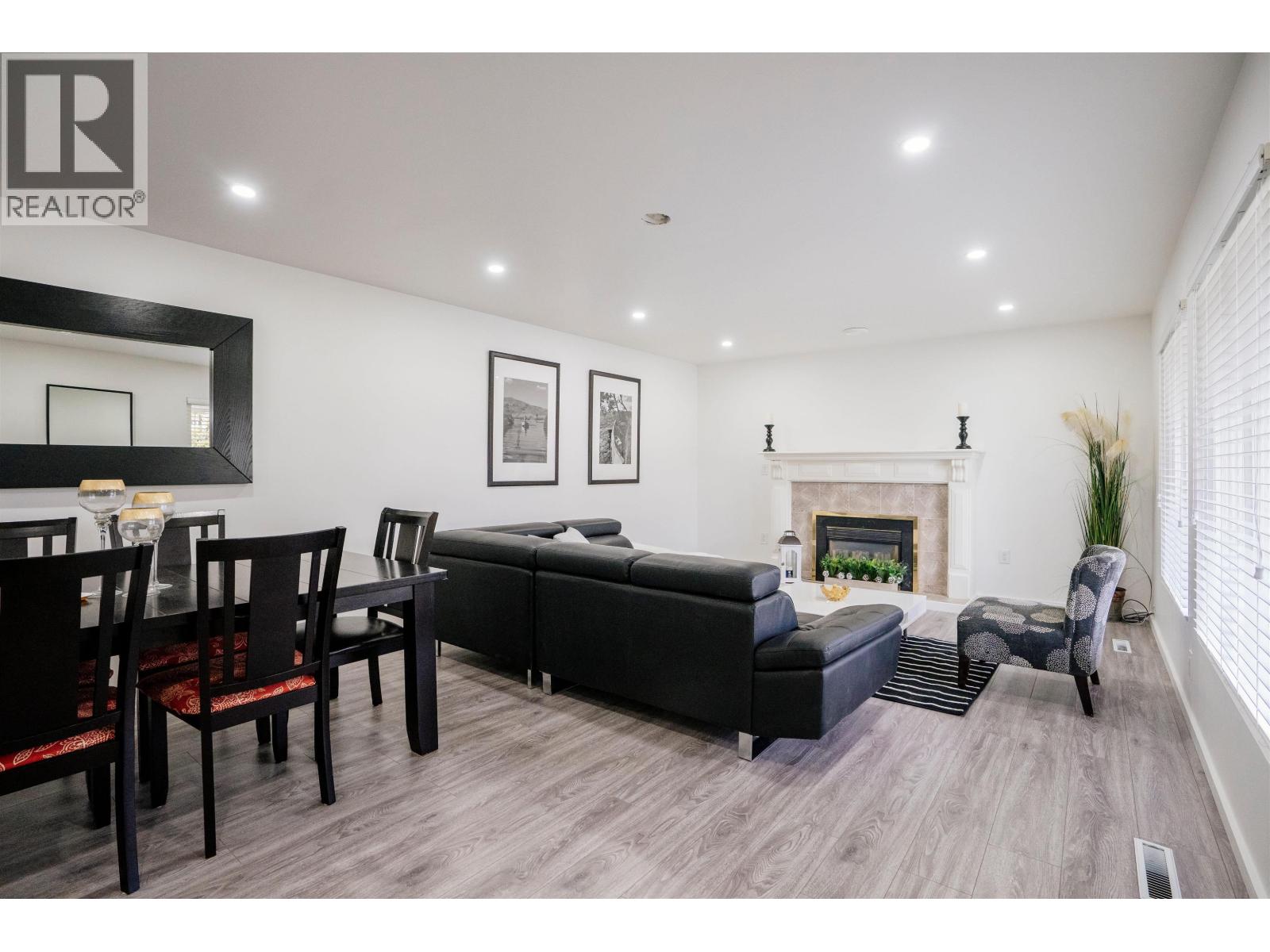 2813 ST JOHNS STREET, Port Moody