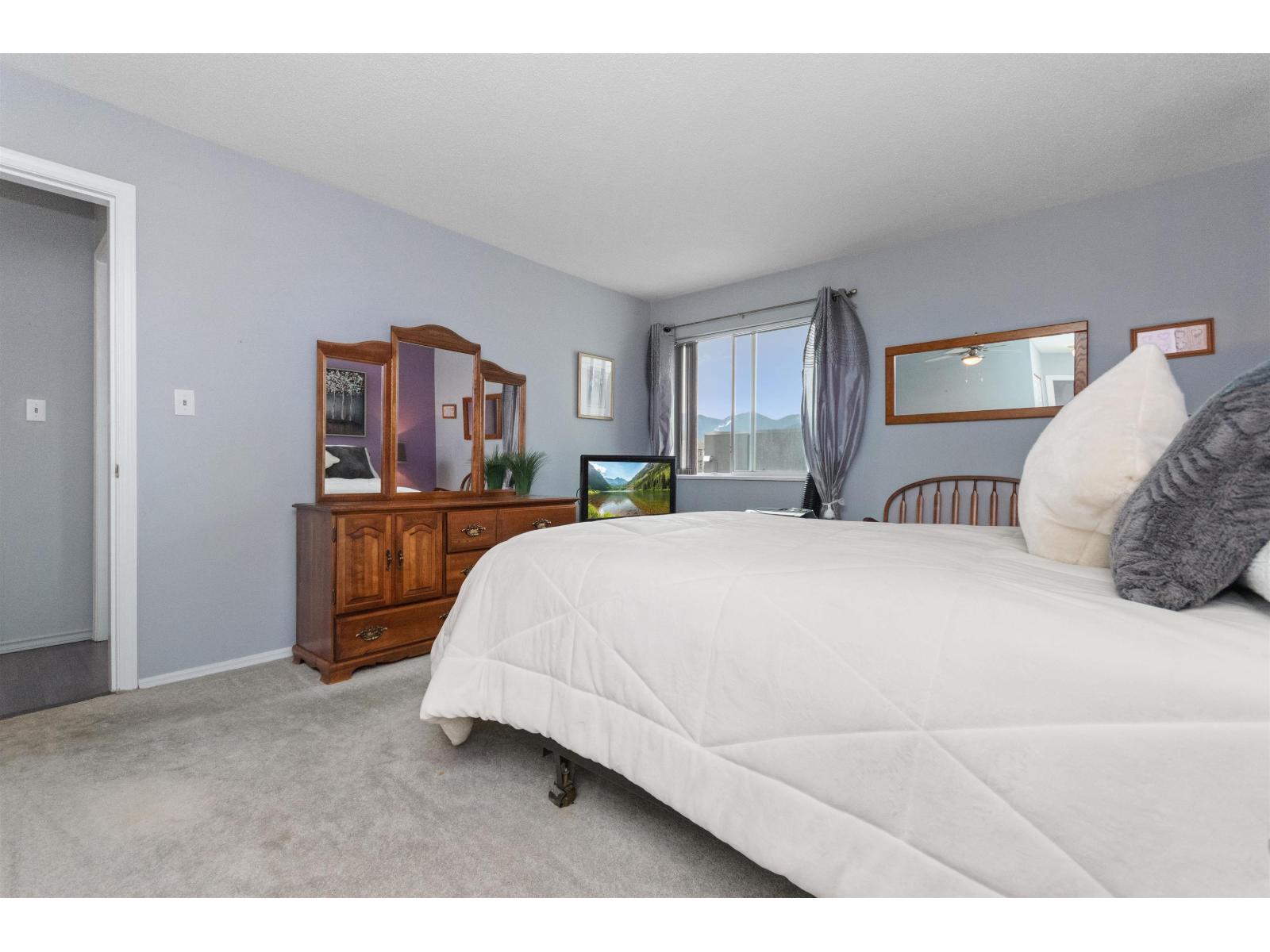 206 8725 ELM DRIVE, Chilliwack Proper South, Chilliwack