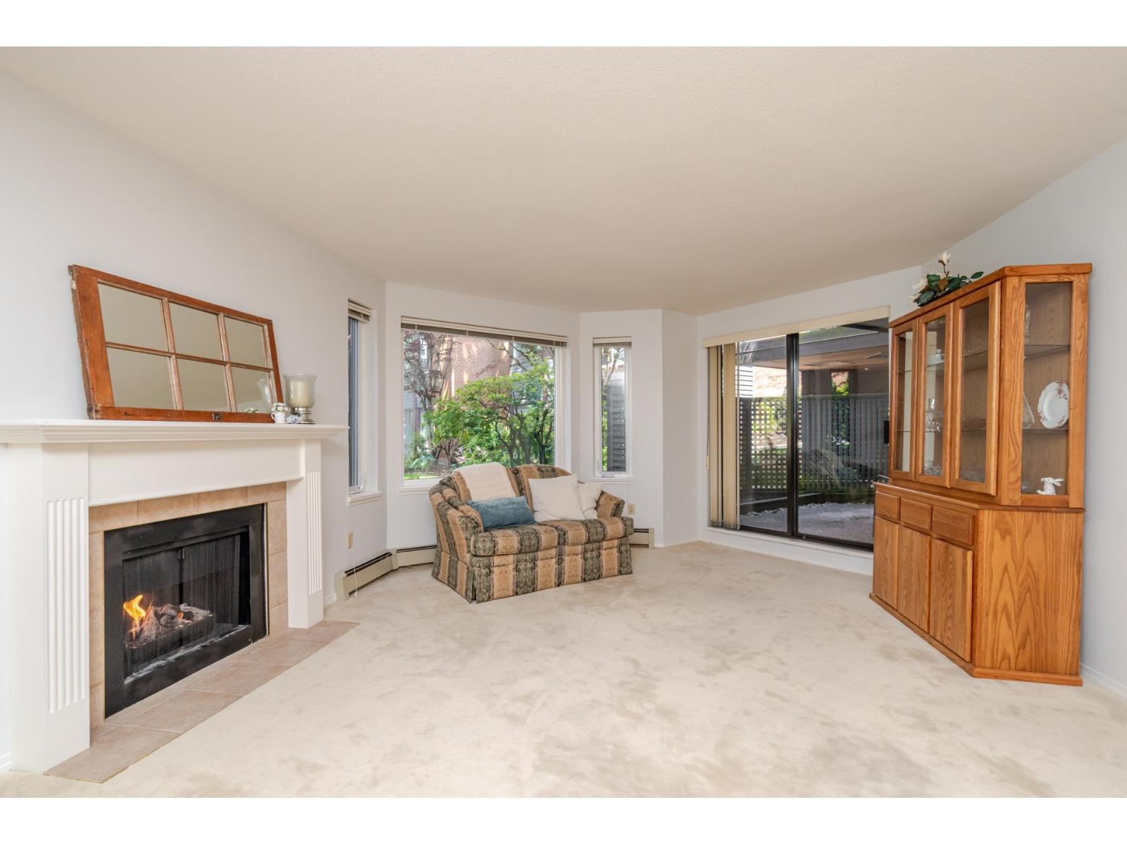 102 15300 17 AVENUE, Surrey