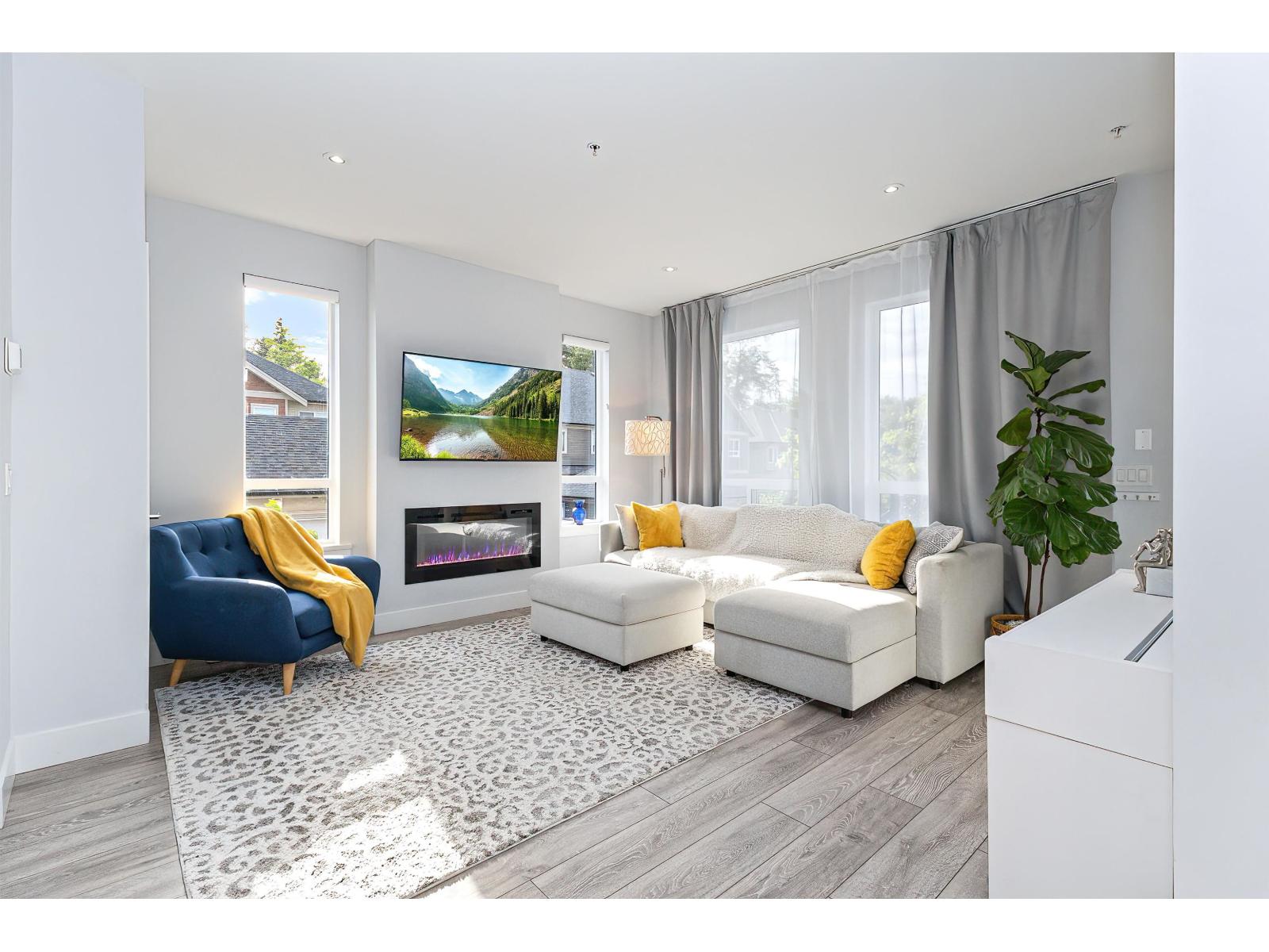 20425 78 AVENUE, Langley