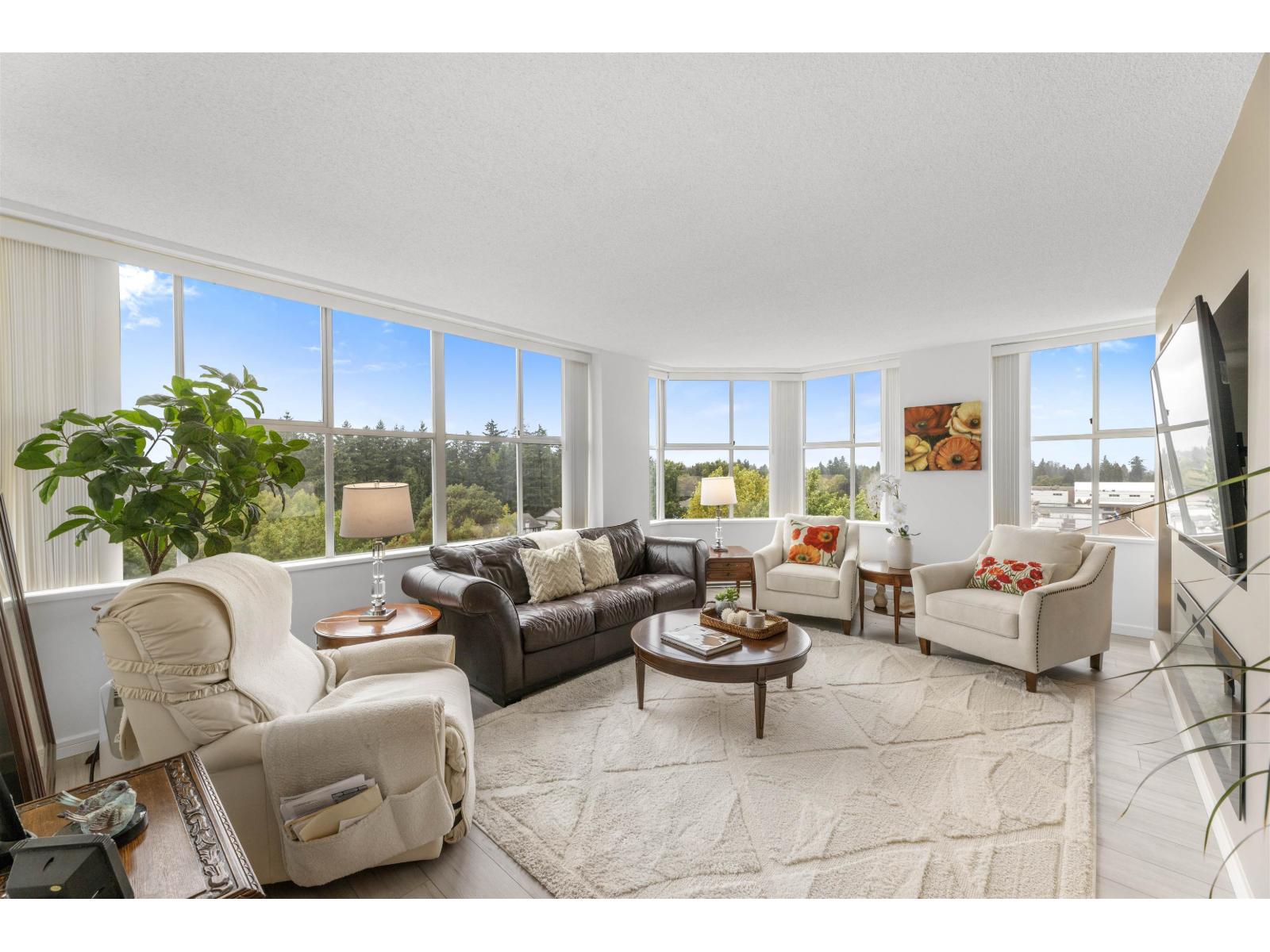 #801-11910 80 Avenue, Delta