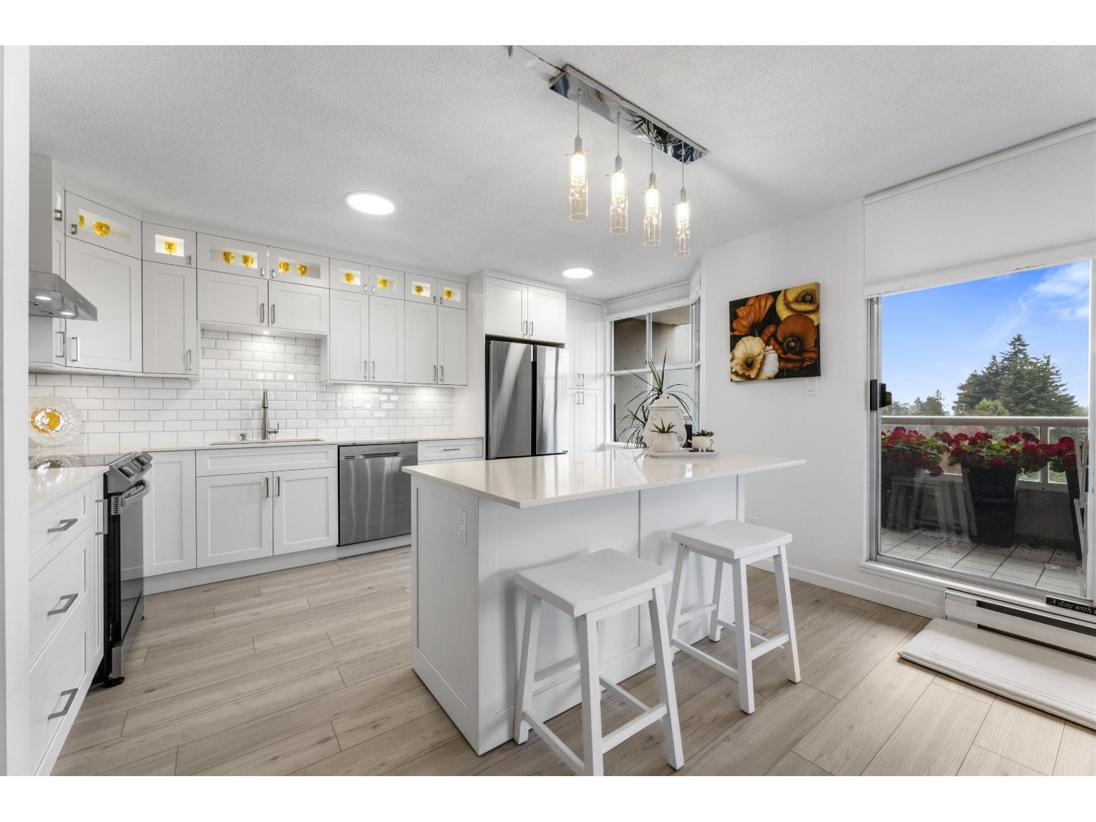 #801-11910 80 Avenue, Delta