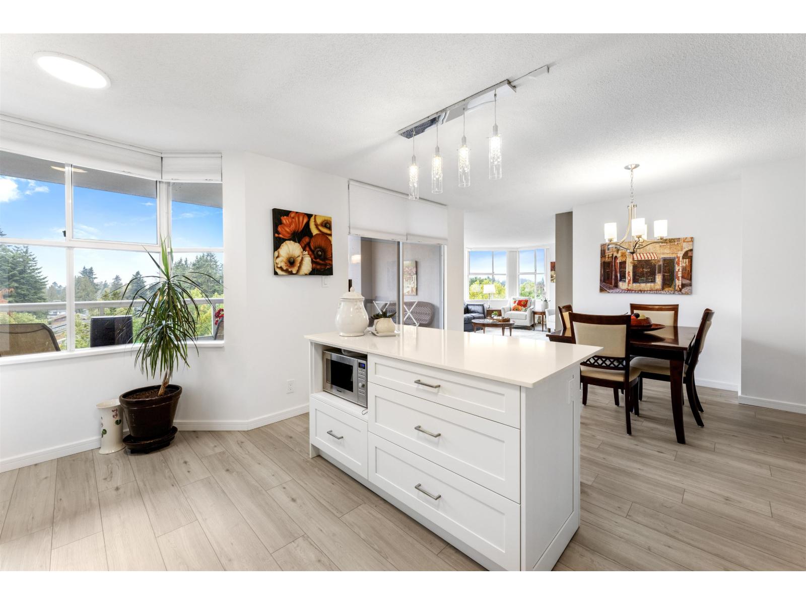 #801-11910 80 Avenue, Delta