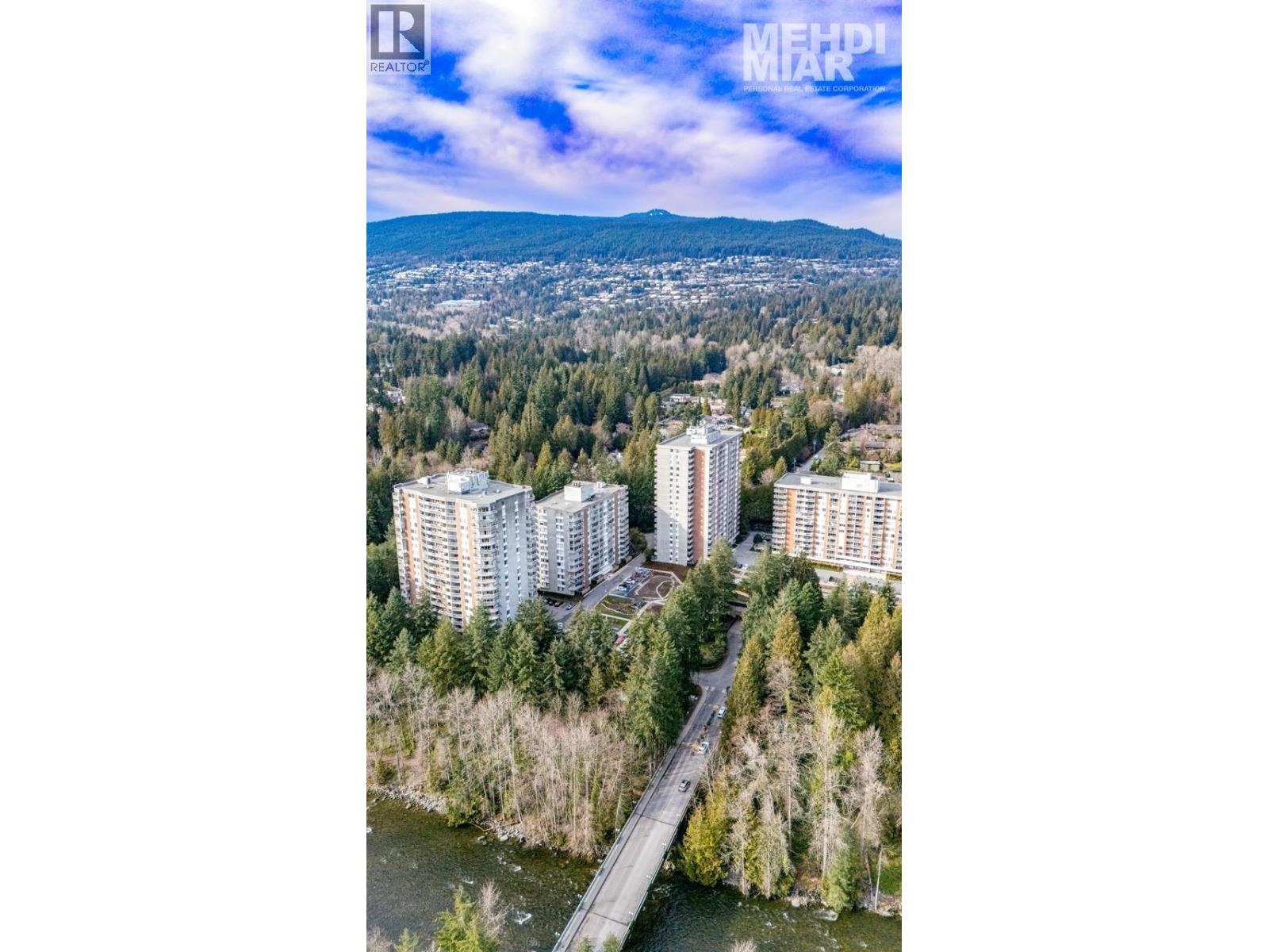 306 2020 FULLERTON AVENUE, North Vancouver