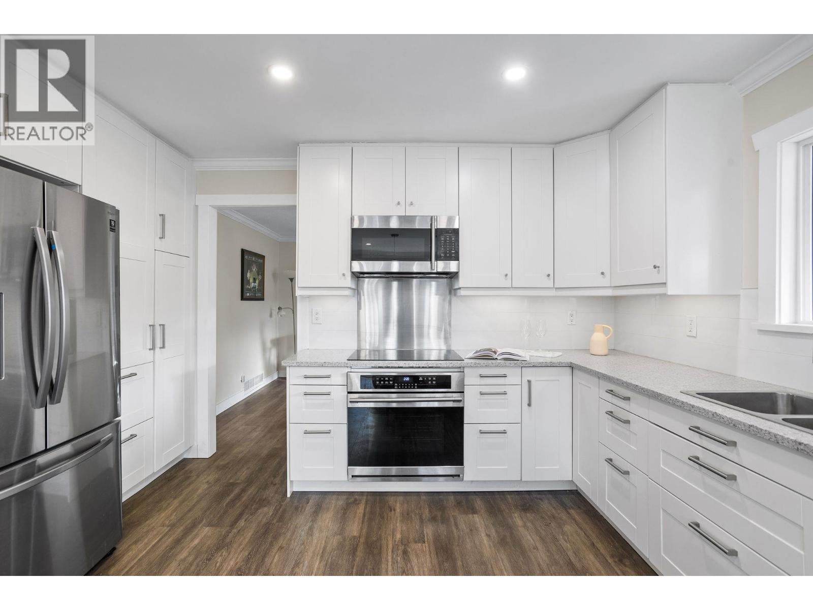 224 APRIL ROAD, Port Moody