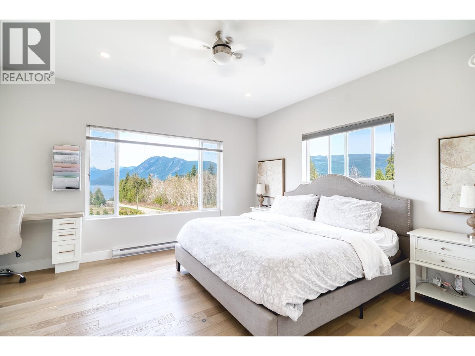 6315 RIMROCK ROAD, Sechelt