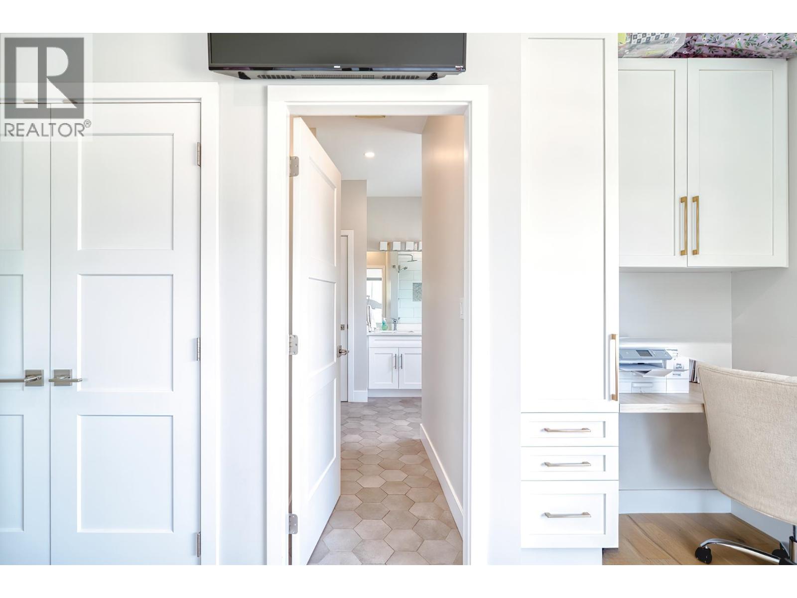 6315 RIMROCK ROAD, Sechelt