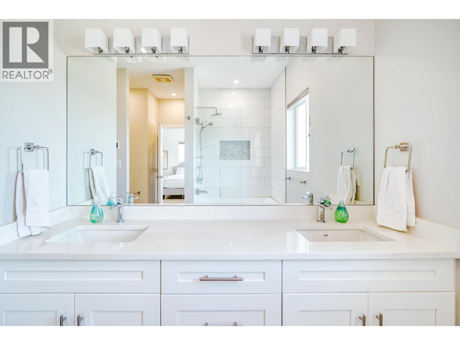 6315 RIMROCK ROAD, Sechelt