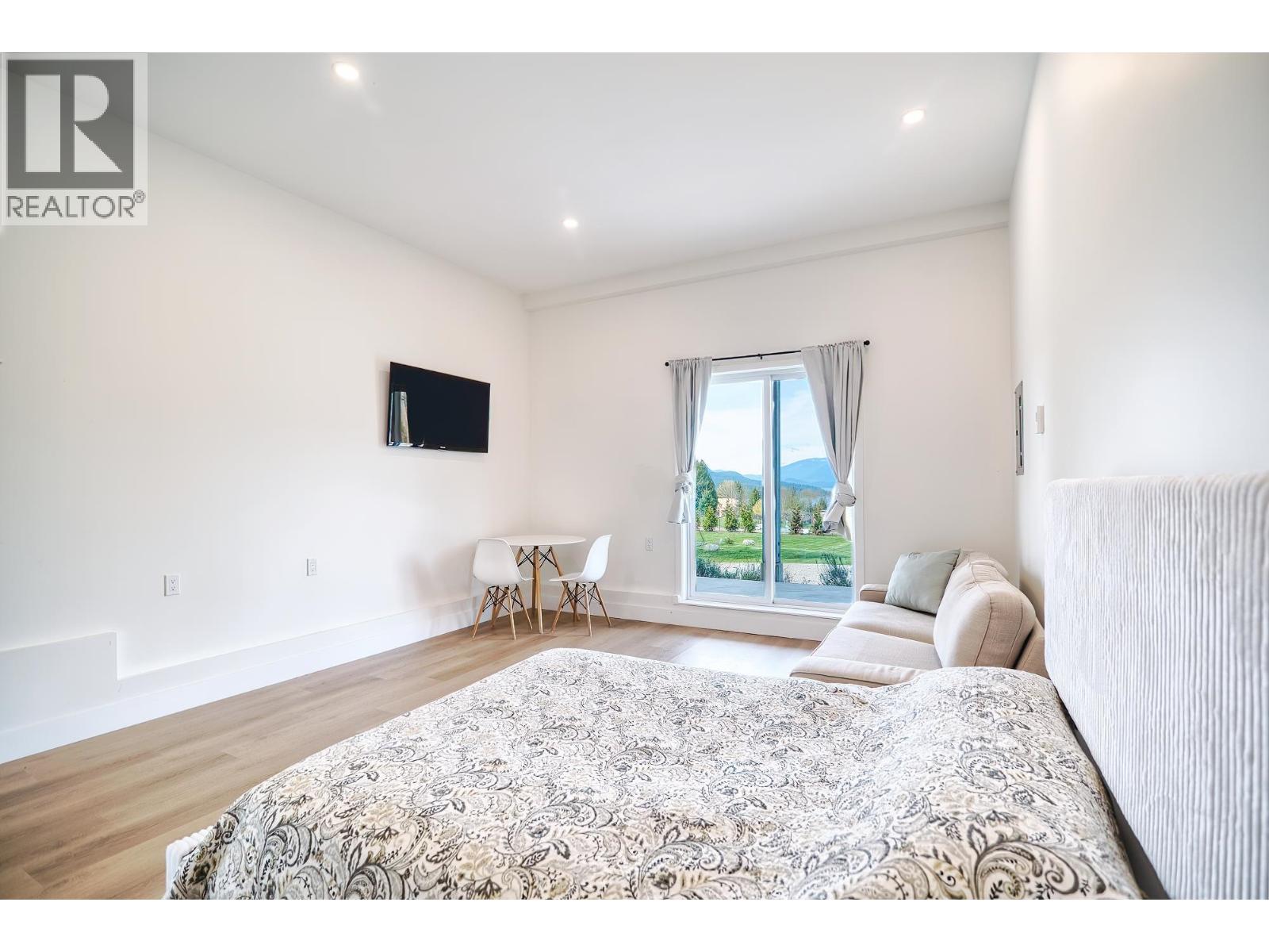 6315 RIMROCK ROAD, Sechelt