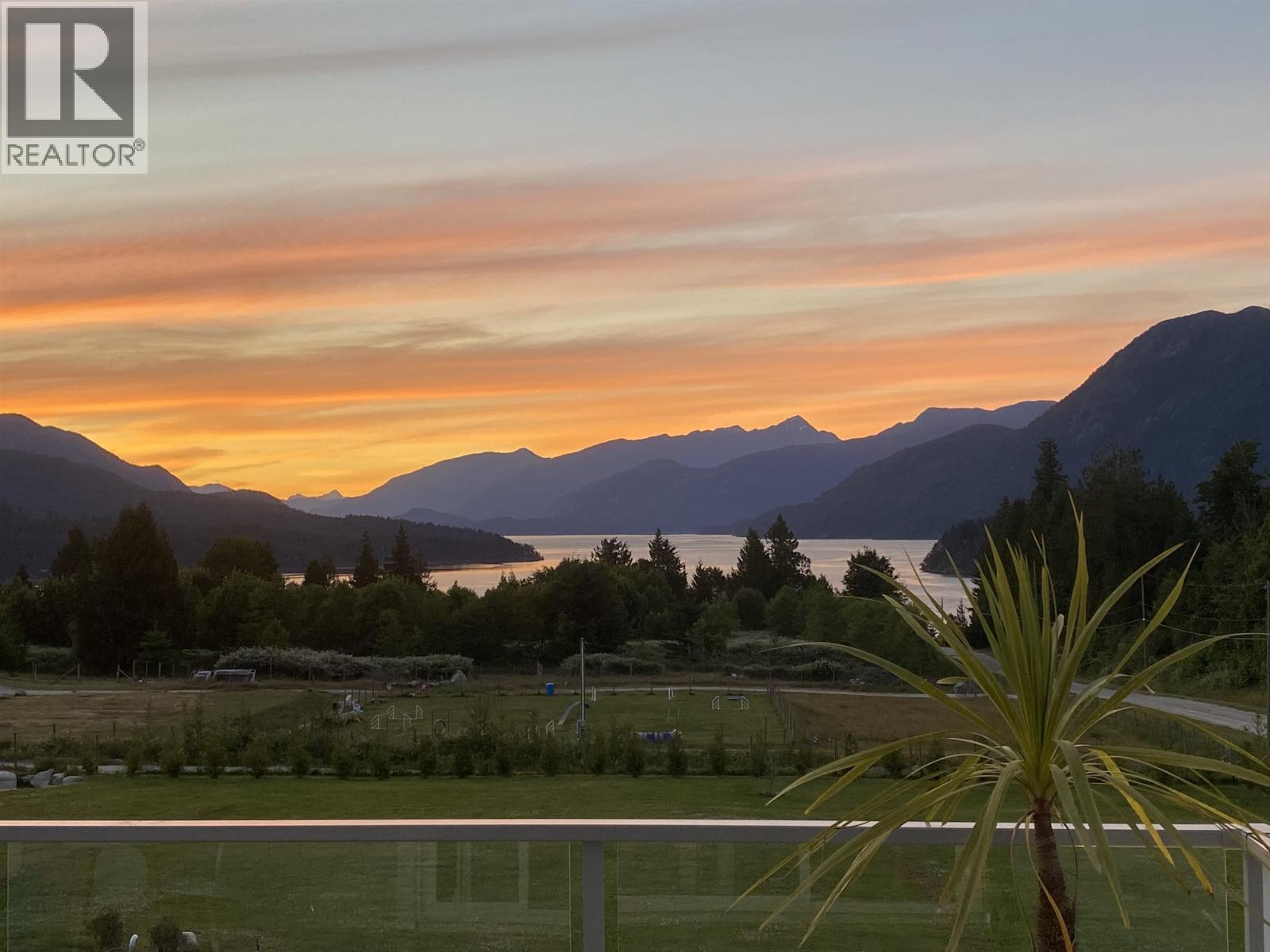 6315 RIMROCK ROAD, Sechelt