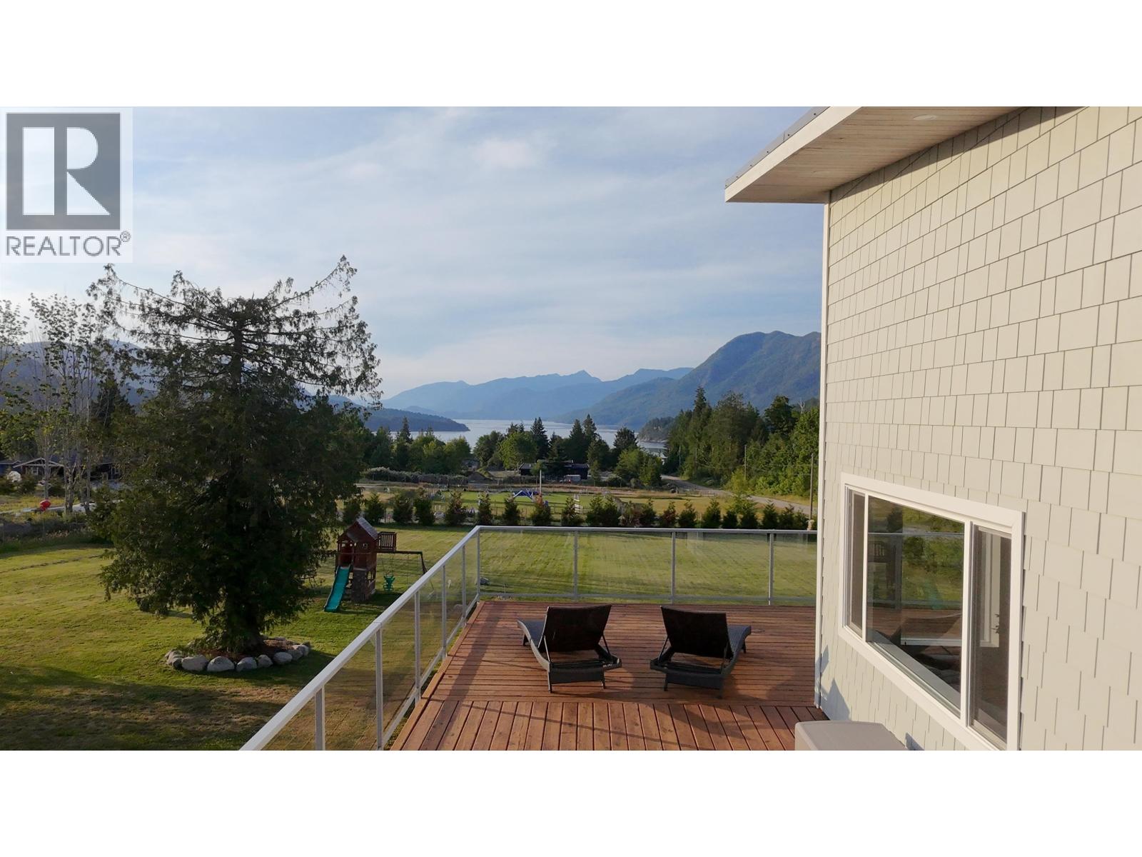 6315 RIMROCK ROAD, Sechelt