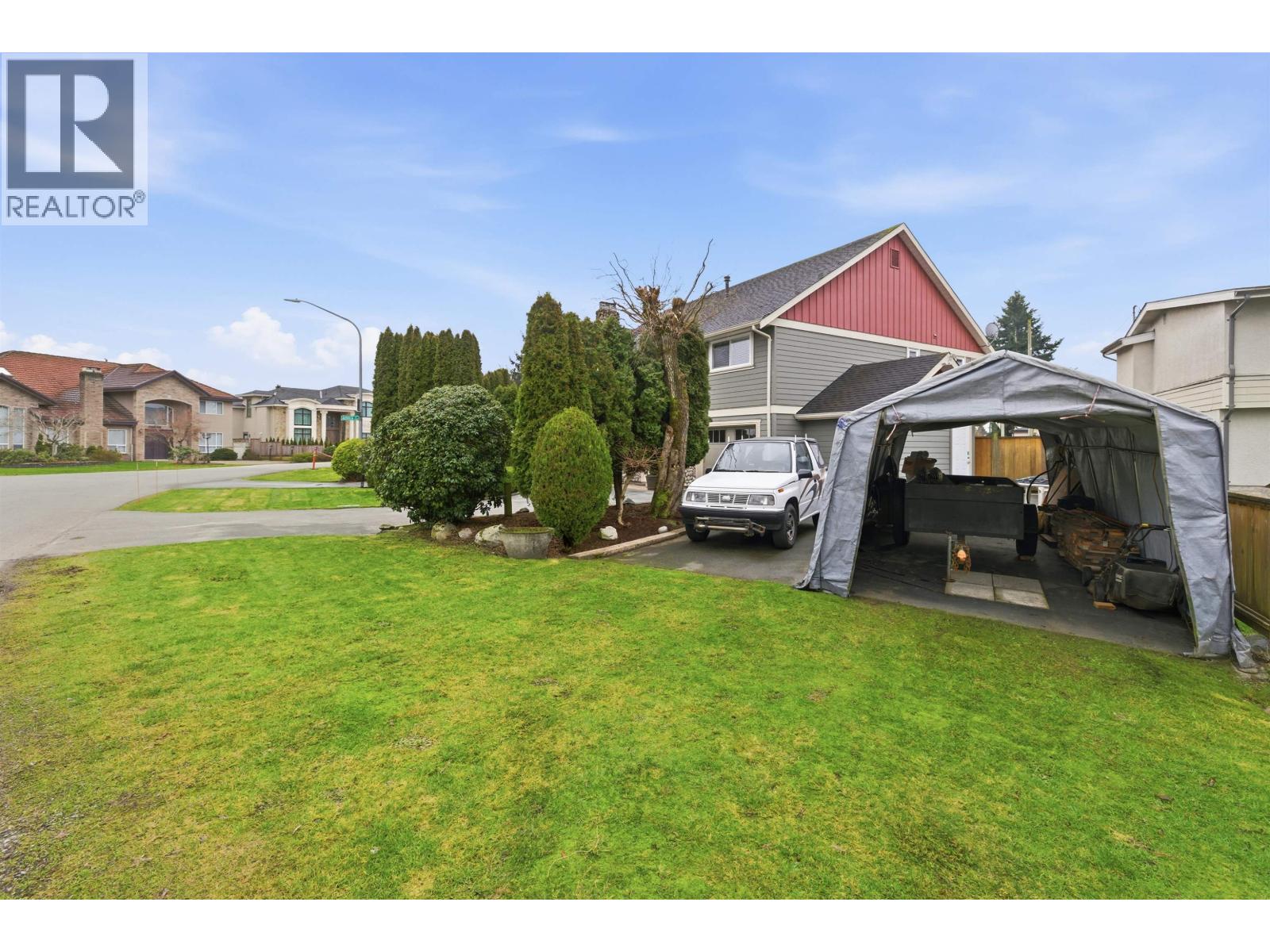 10600 SWINTON Crescent, Richmond