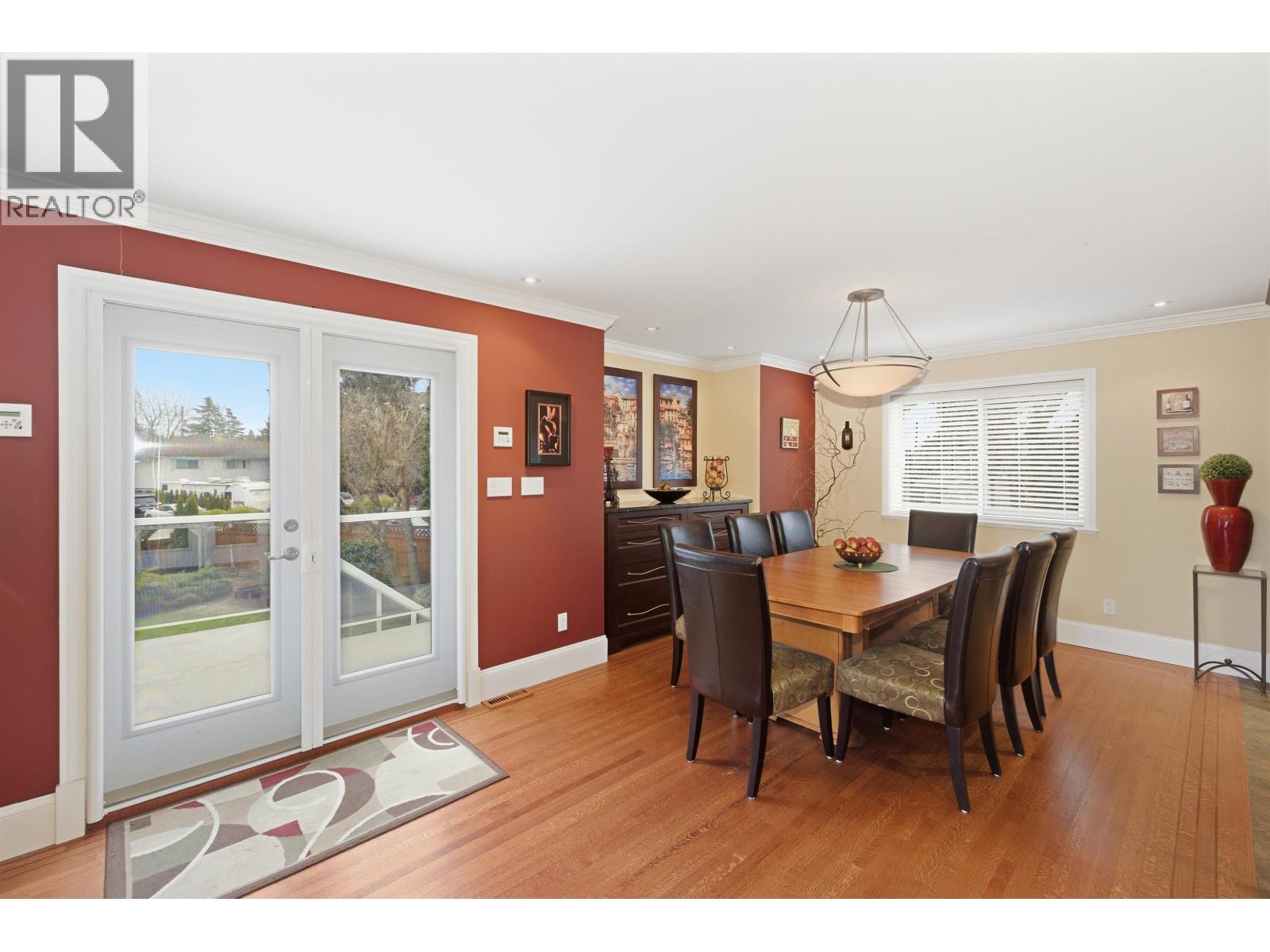 10600 SWINTON Crescent, Richmond