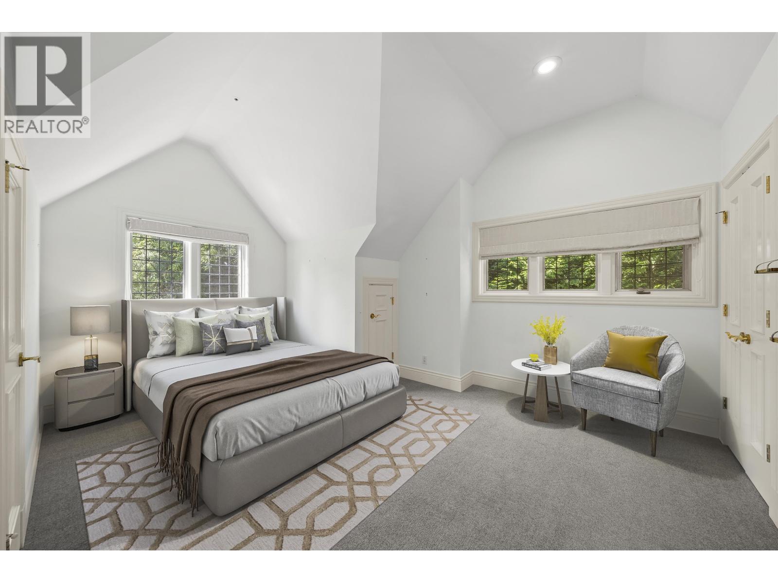 1323 THE CRESCENT, Vancouver