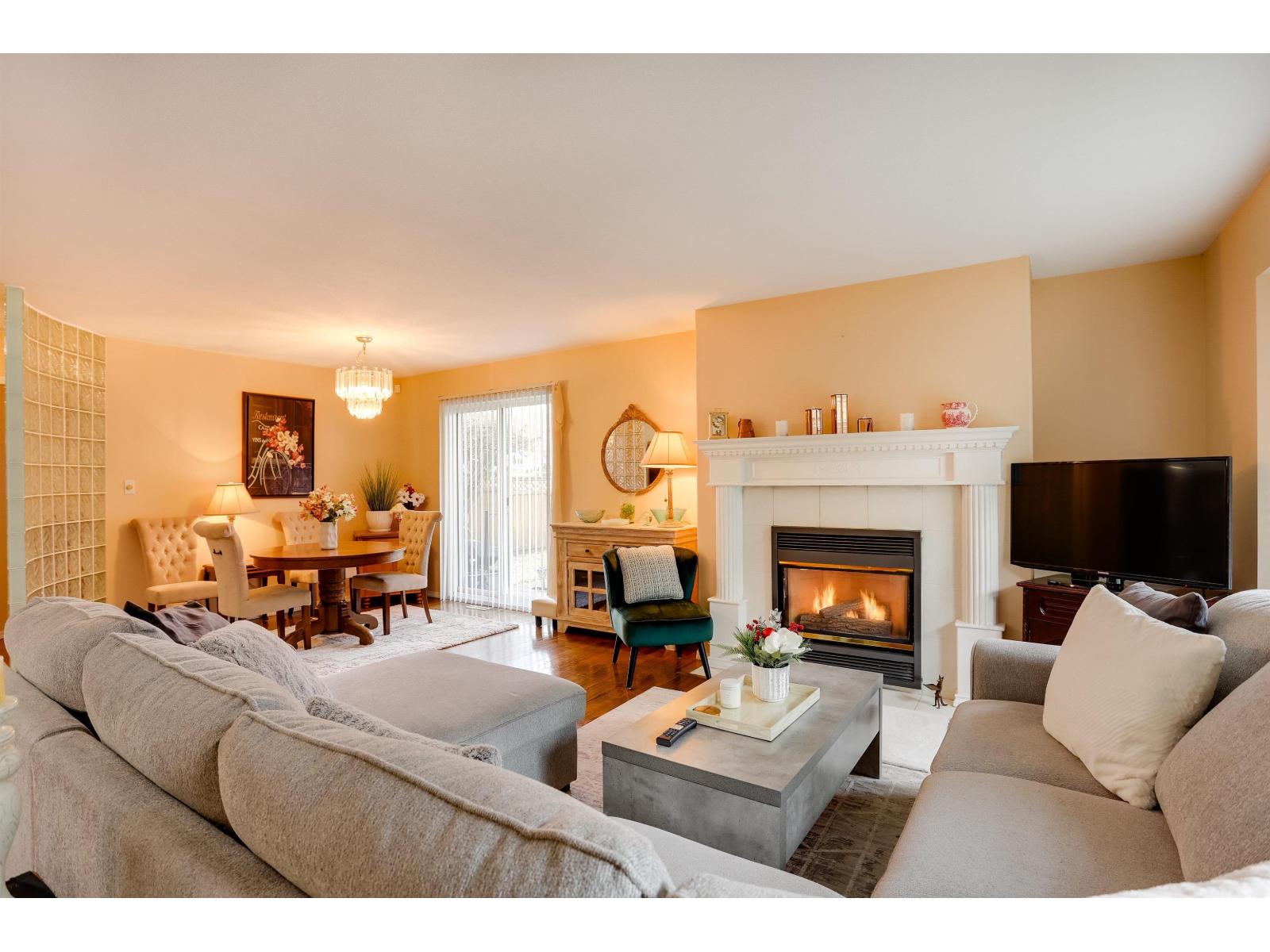 1881 160 STREET, Surrey