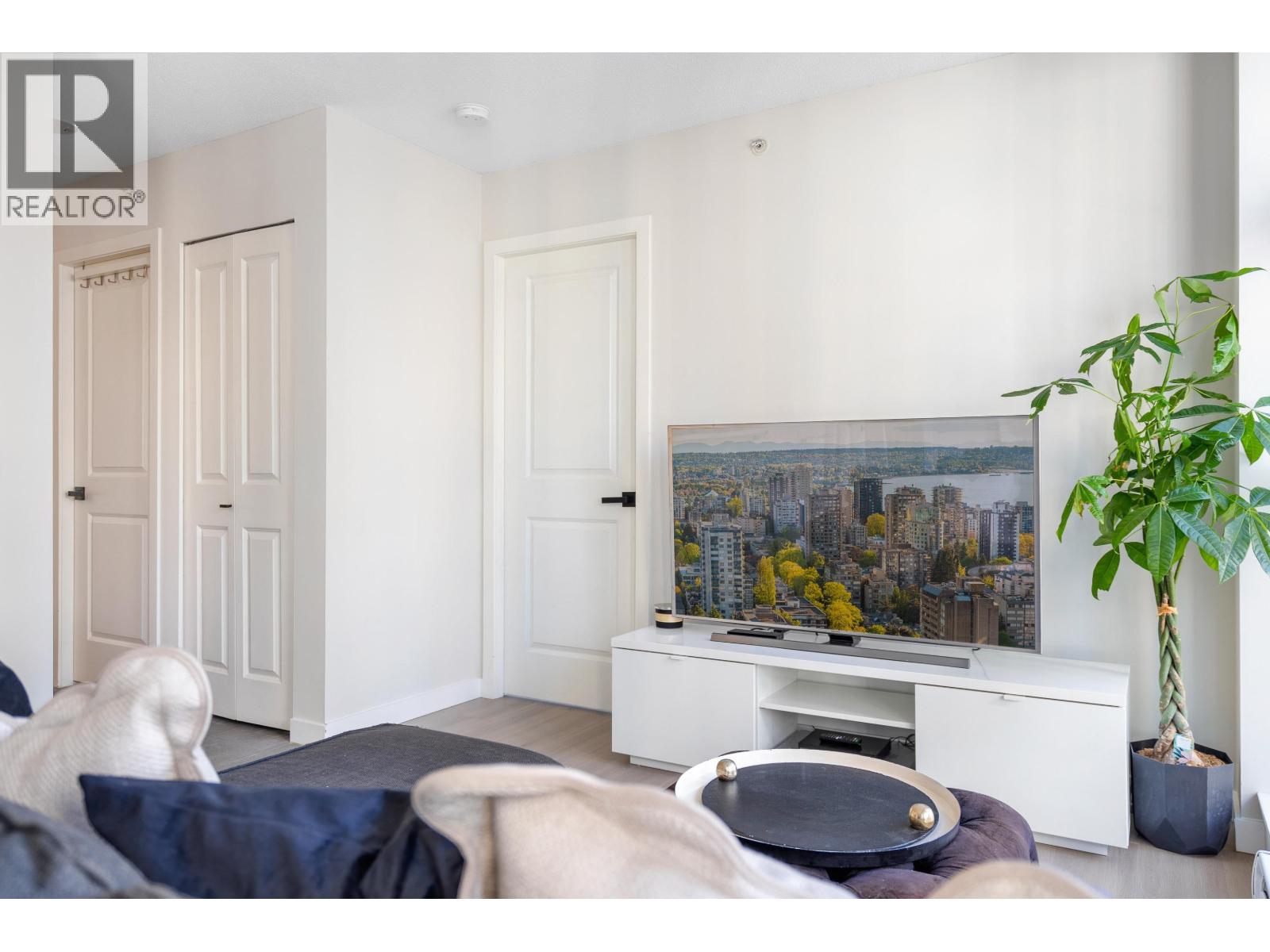 1009 1295 RICHARDS STREET, Vancouver