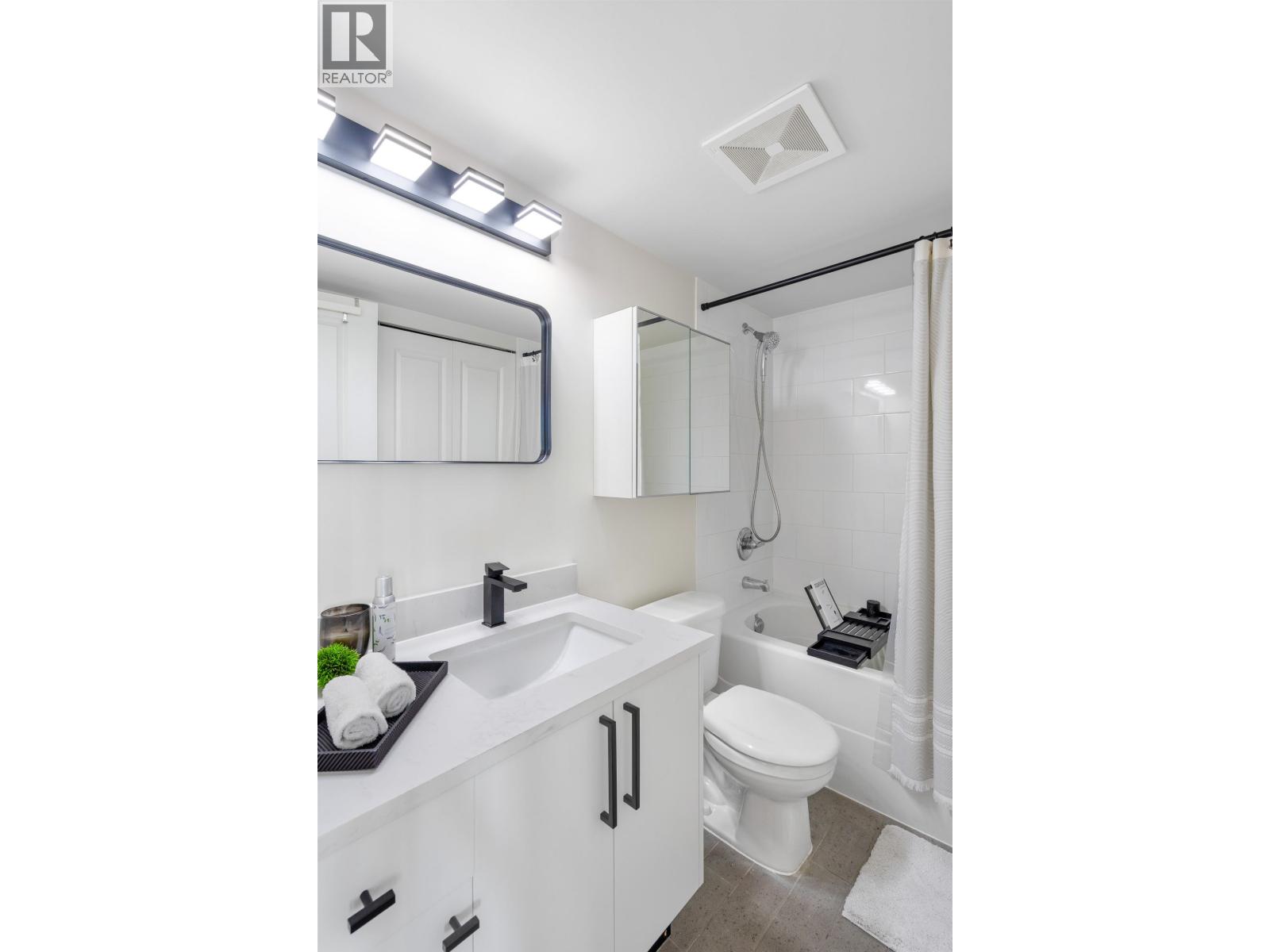 1009 1295 RICHARDS STREET, Vancouver