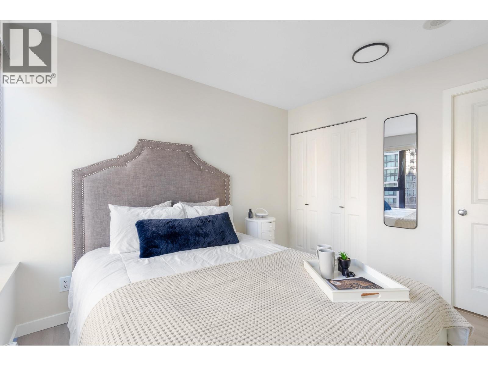 1009 1295 RICHARDS STREET, Vancouver