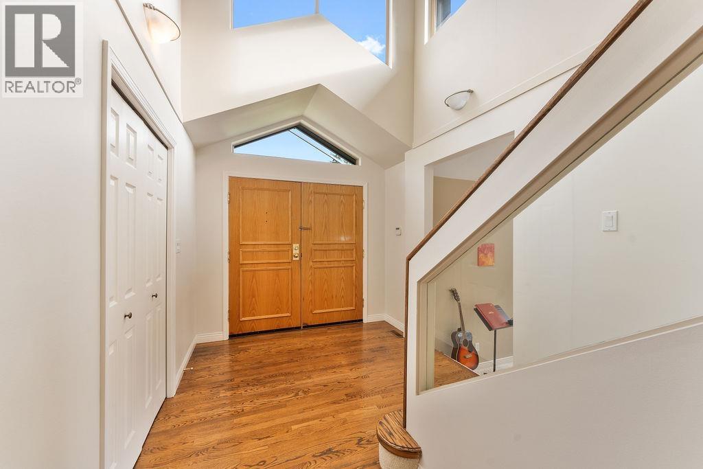 3901 BRAEMAR PLACE, North Vancouver