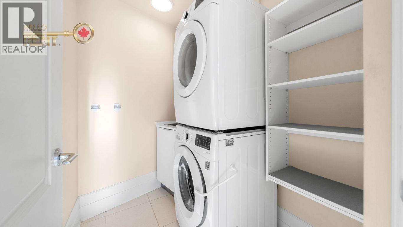 PH1 568 WATER'S EDGE CRESCENT, West Vancouver