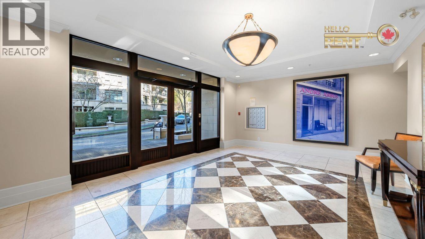 PH1 568 WATER'S EDGE CRESCENT, West Vancouver