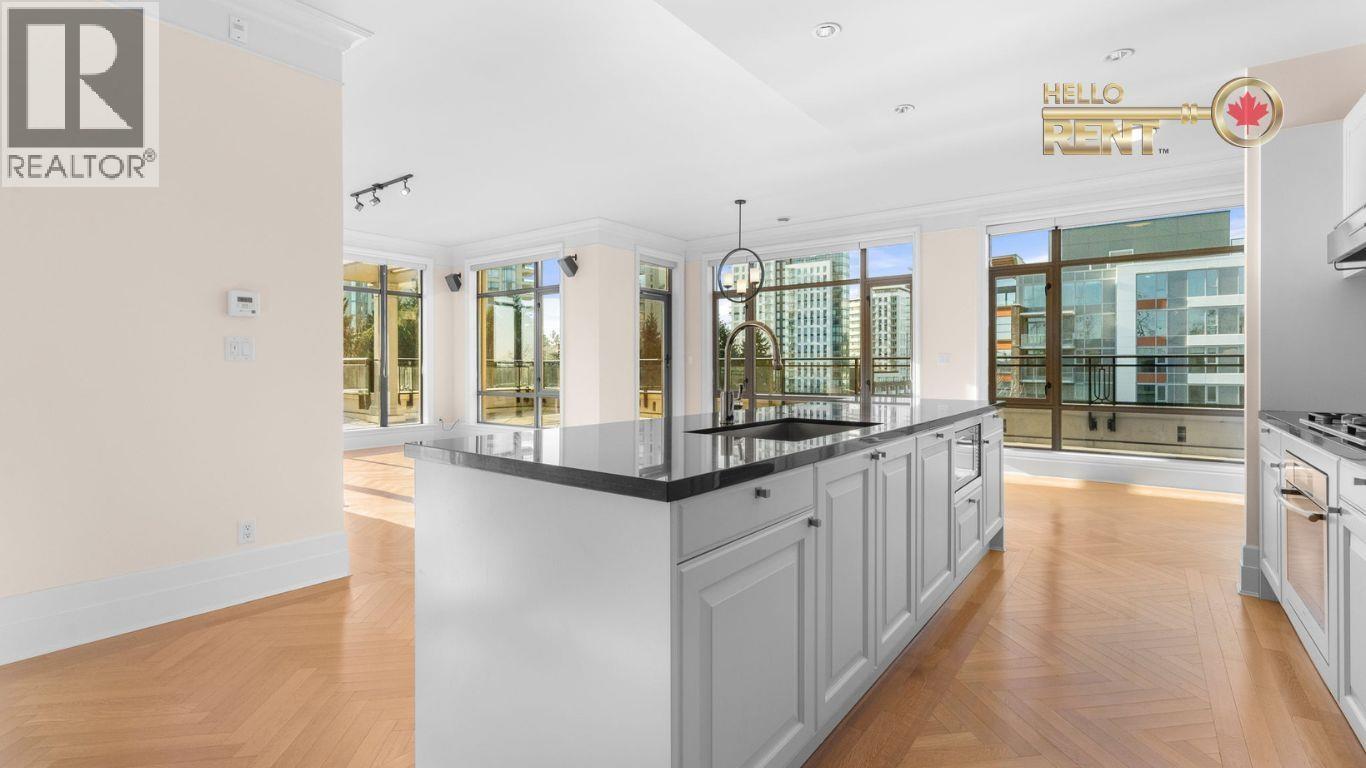 PH1 568 WATER'S EDGE CRESCENT, West Vancouver