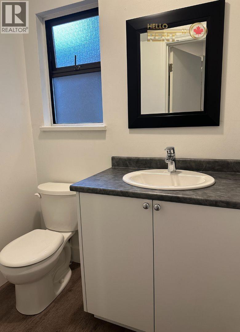 615 E 10TH AVENUE, Vancouver