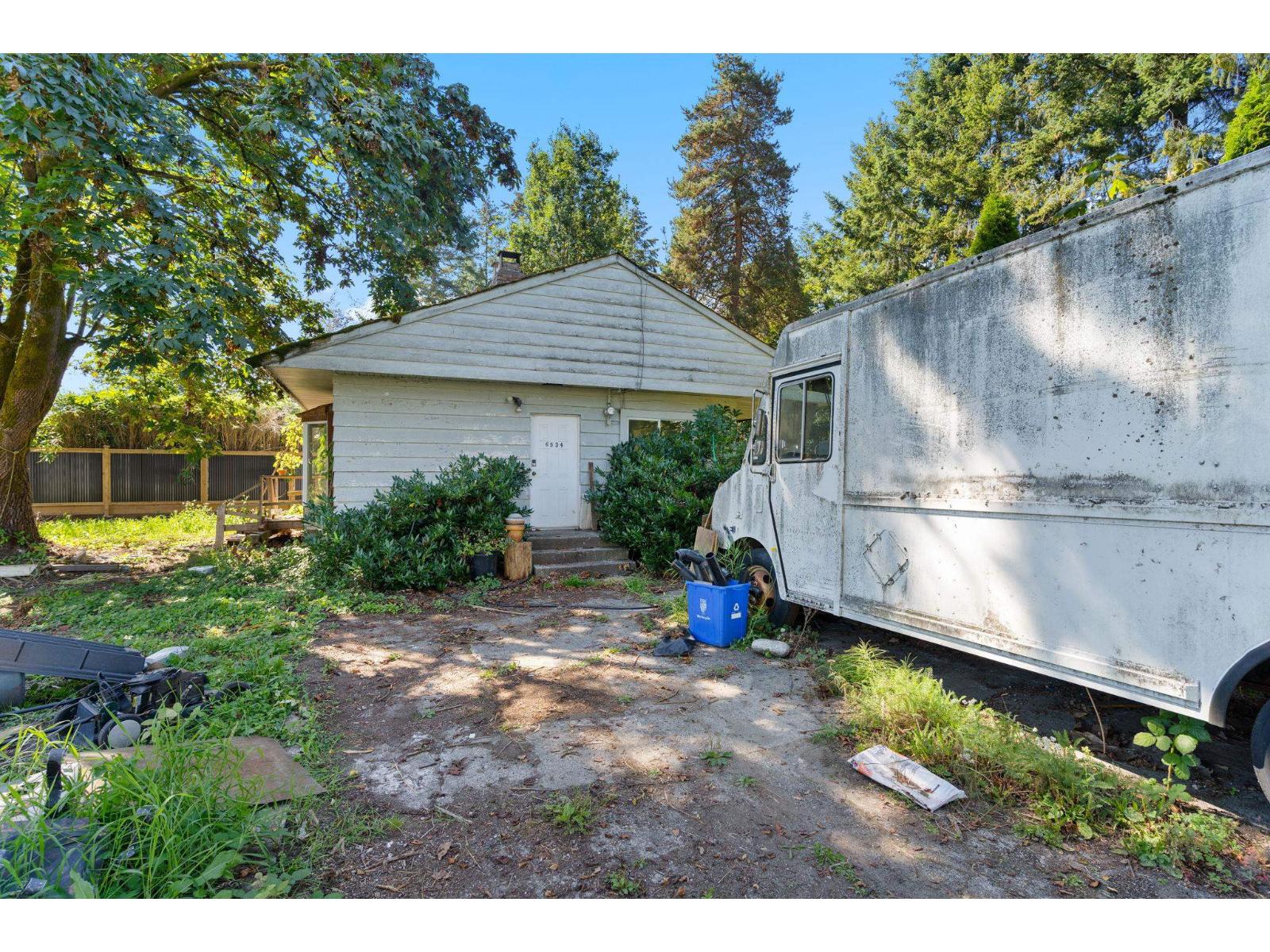 6934 GLOVER ROAD, Langley