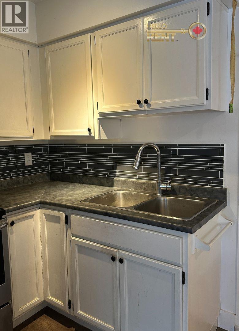 615 E 10TH AVENUE, Vancouver