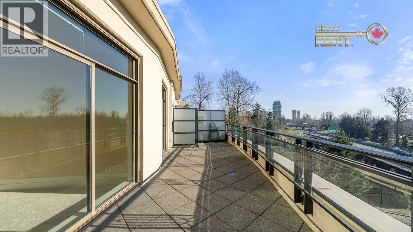 PH1 568 WATER'S EDGE CRESCENT, West Vancouver