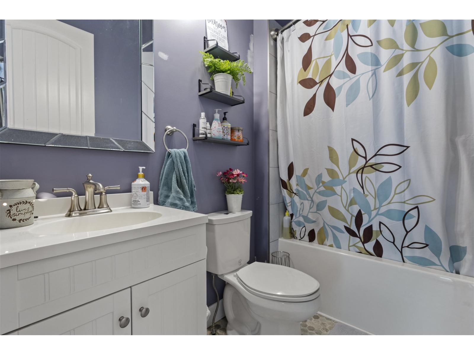 30957 GUNN AVENUE, Mission