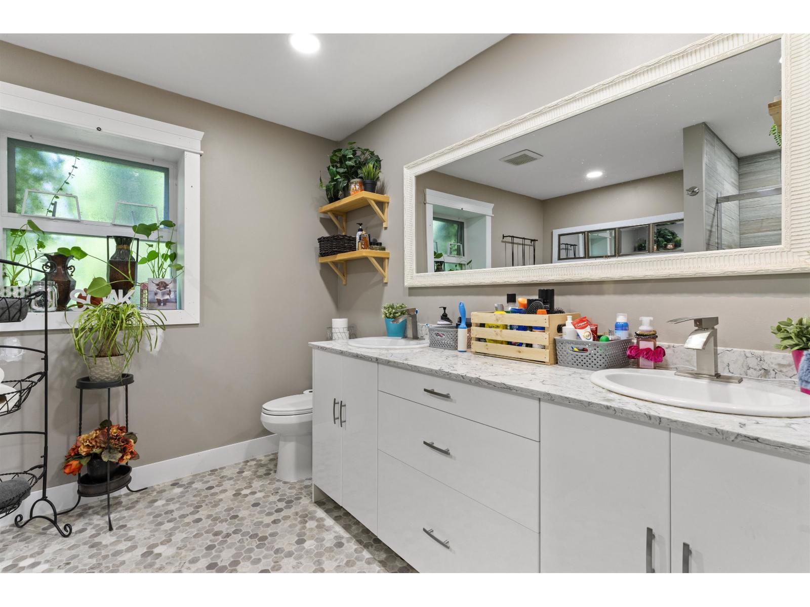 30957 GUNN AVENUE, Mission