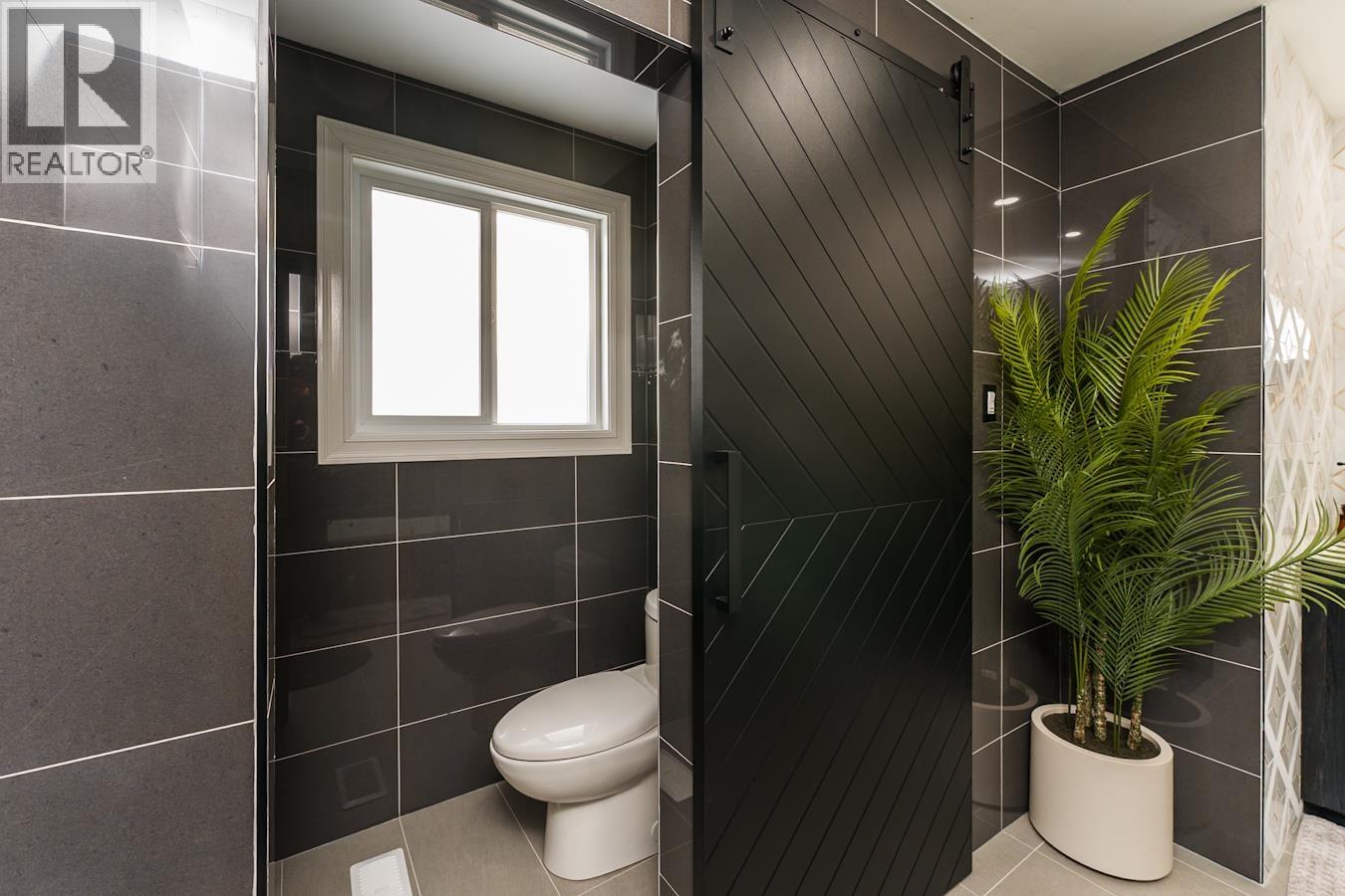 392 GREEN PLACE, Prince George