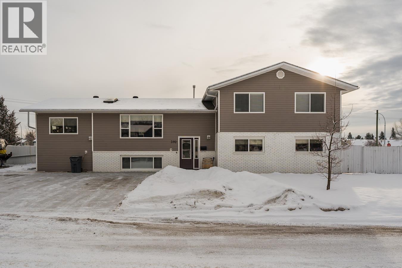 392 GREEN PLACE, Prince George