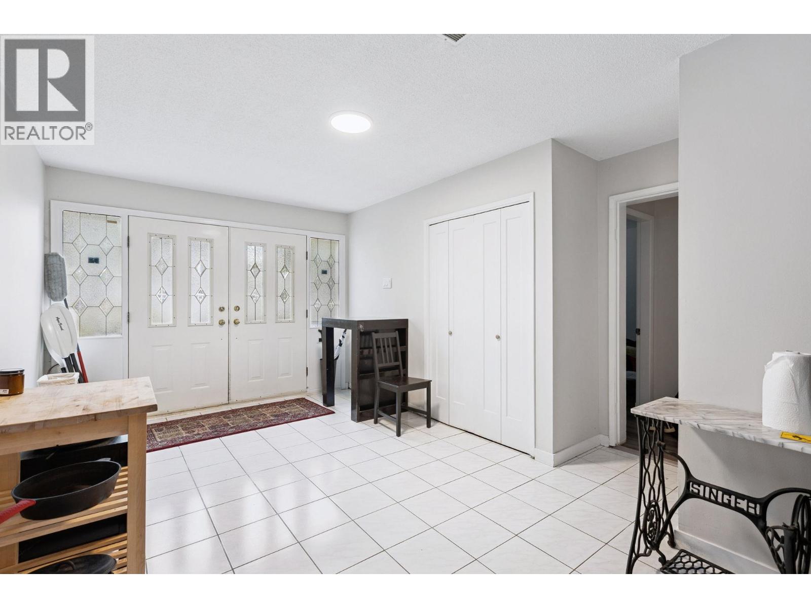 651 E 17TH AVENUE, Vancouver