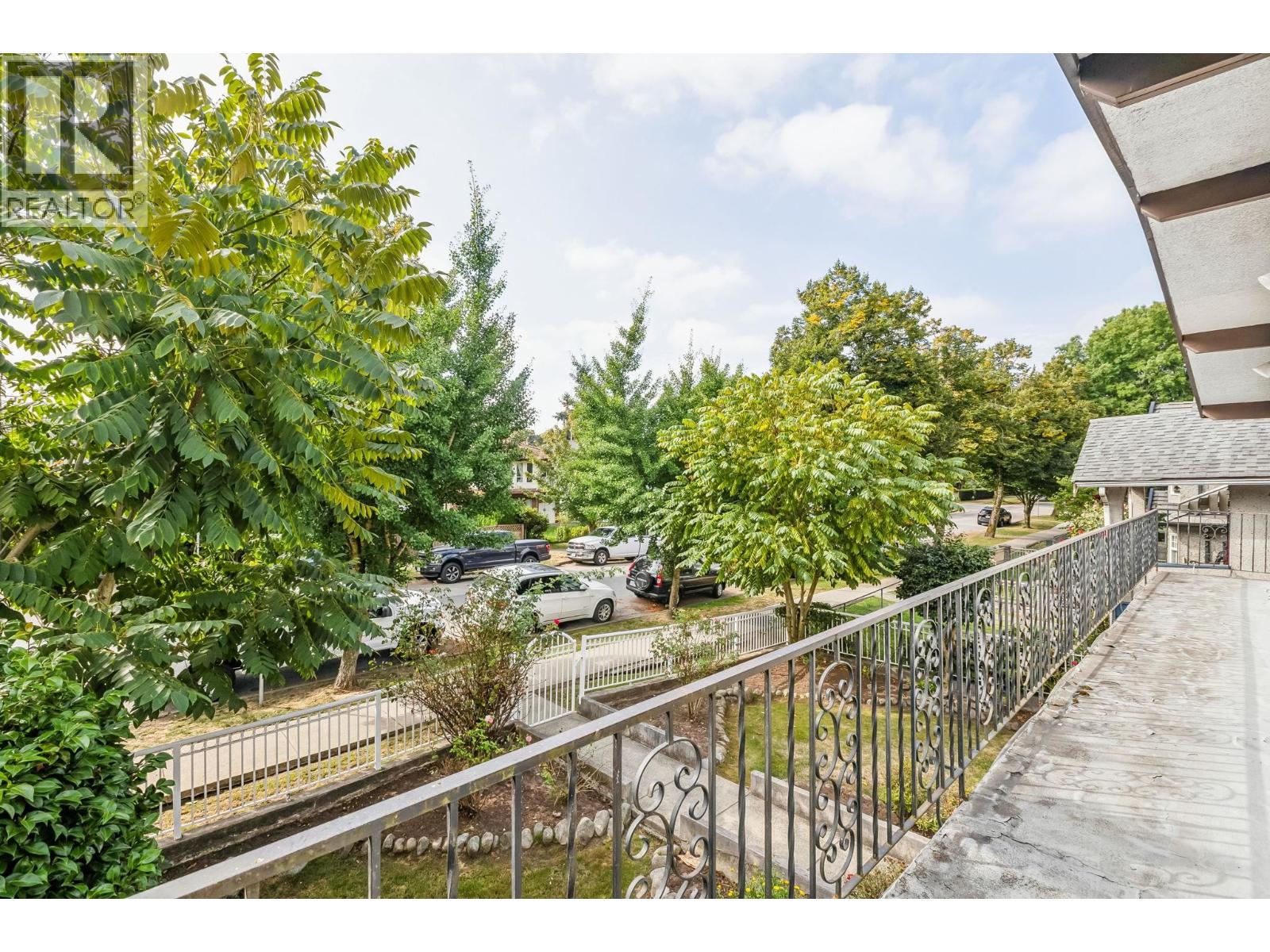 651 E 17TH AVENUE, Vancouver