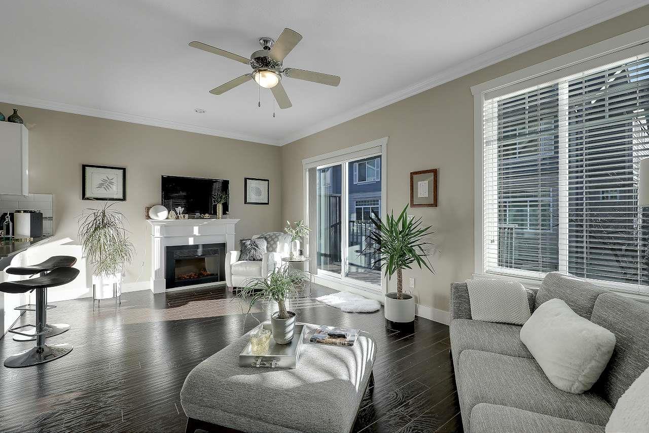 73 15399 GUILDFORD Drive - photo 2