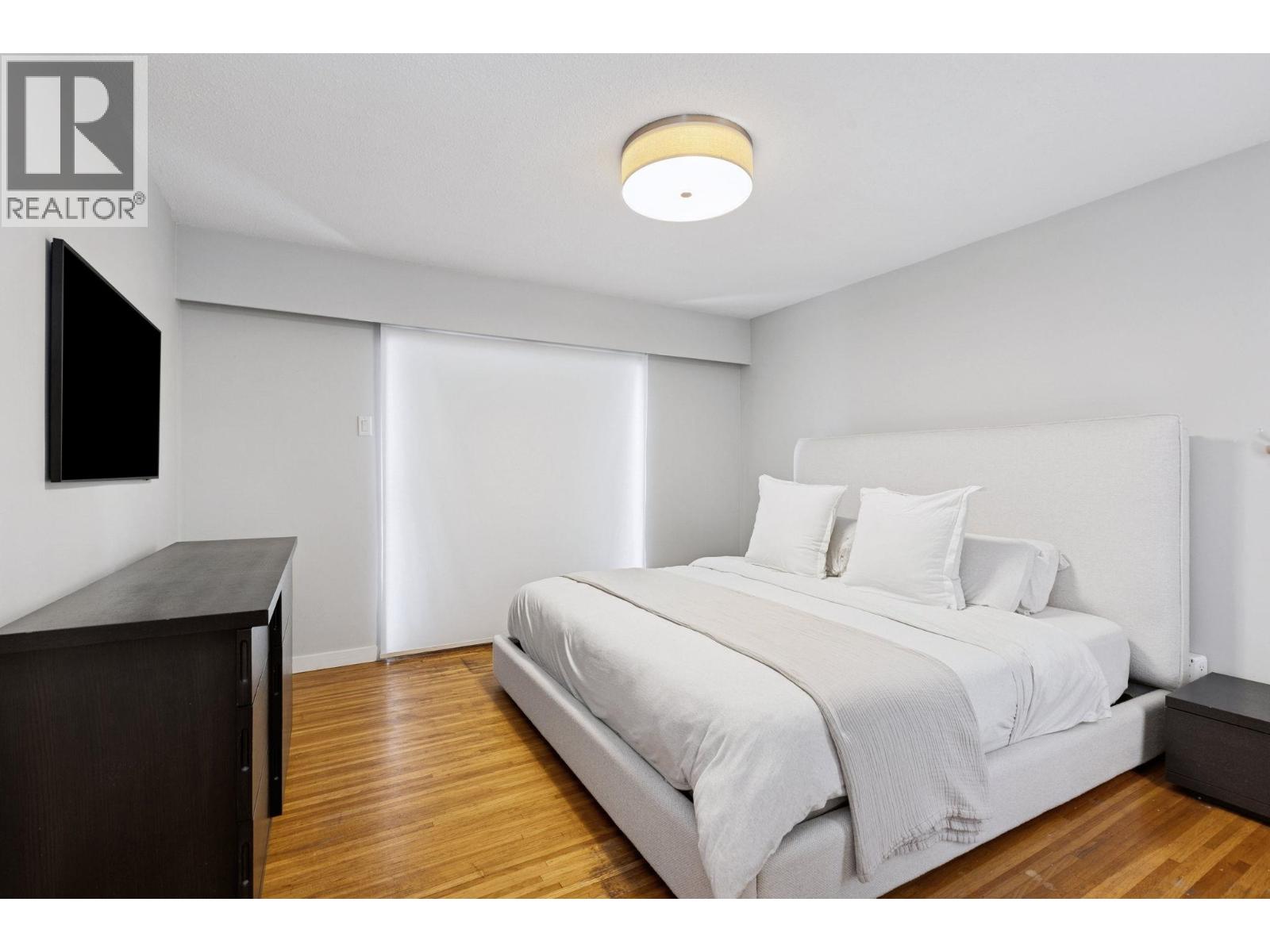 651 E 17TH AVENUE, Vancouver