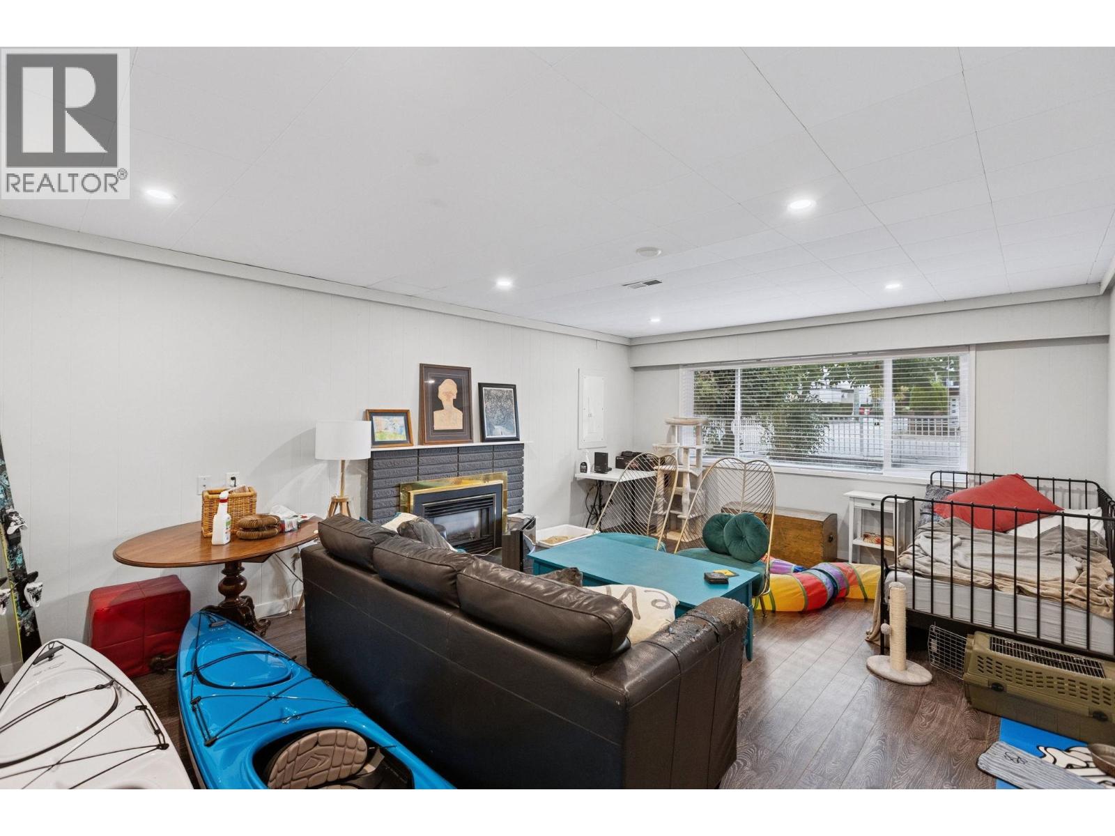 651 E 17TH AVENUE, Vancouver