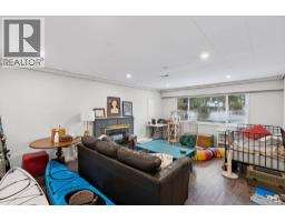 651 E 17th Avenue, Vancouver, BC V5V1B5 Photo 14