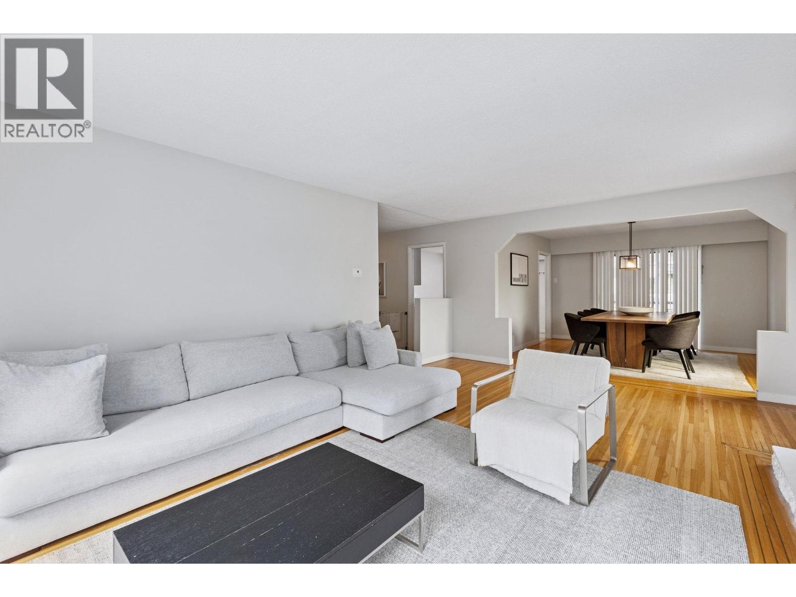 651 E 17TH AVENUE, Vancouver