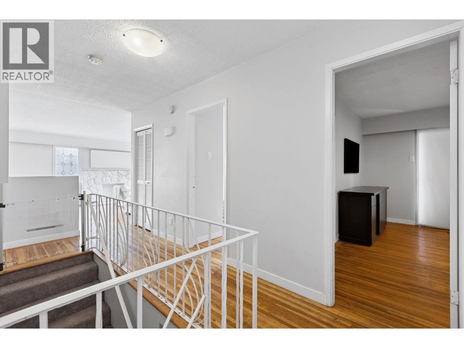 651 E 17TH AVENUE, Vancouver