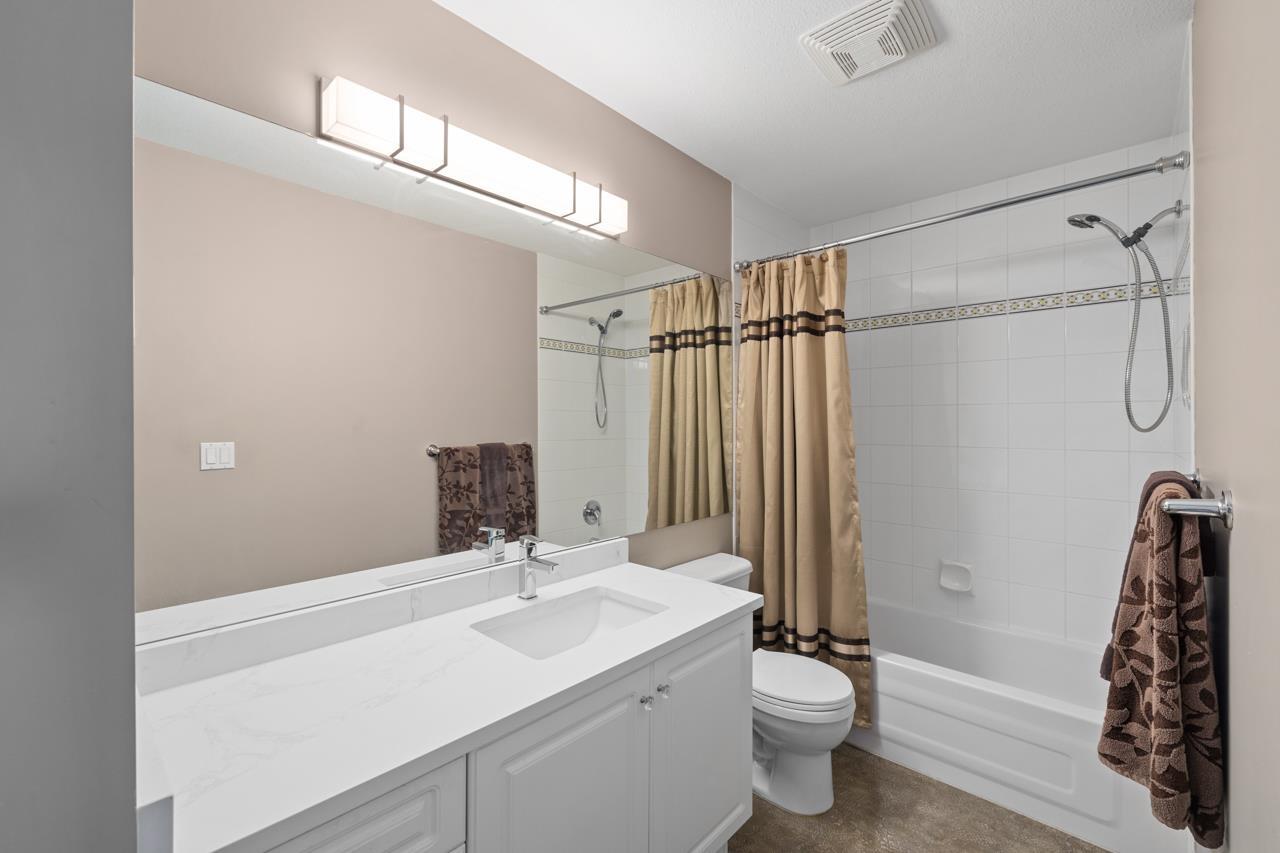 101 3500 144 STREET, Surrey