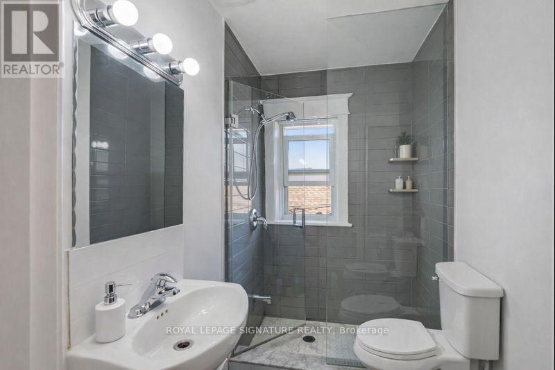 74 KENILWORTH AVENUE S - 11
