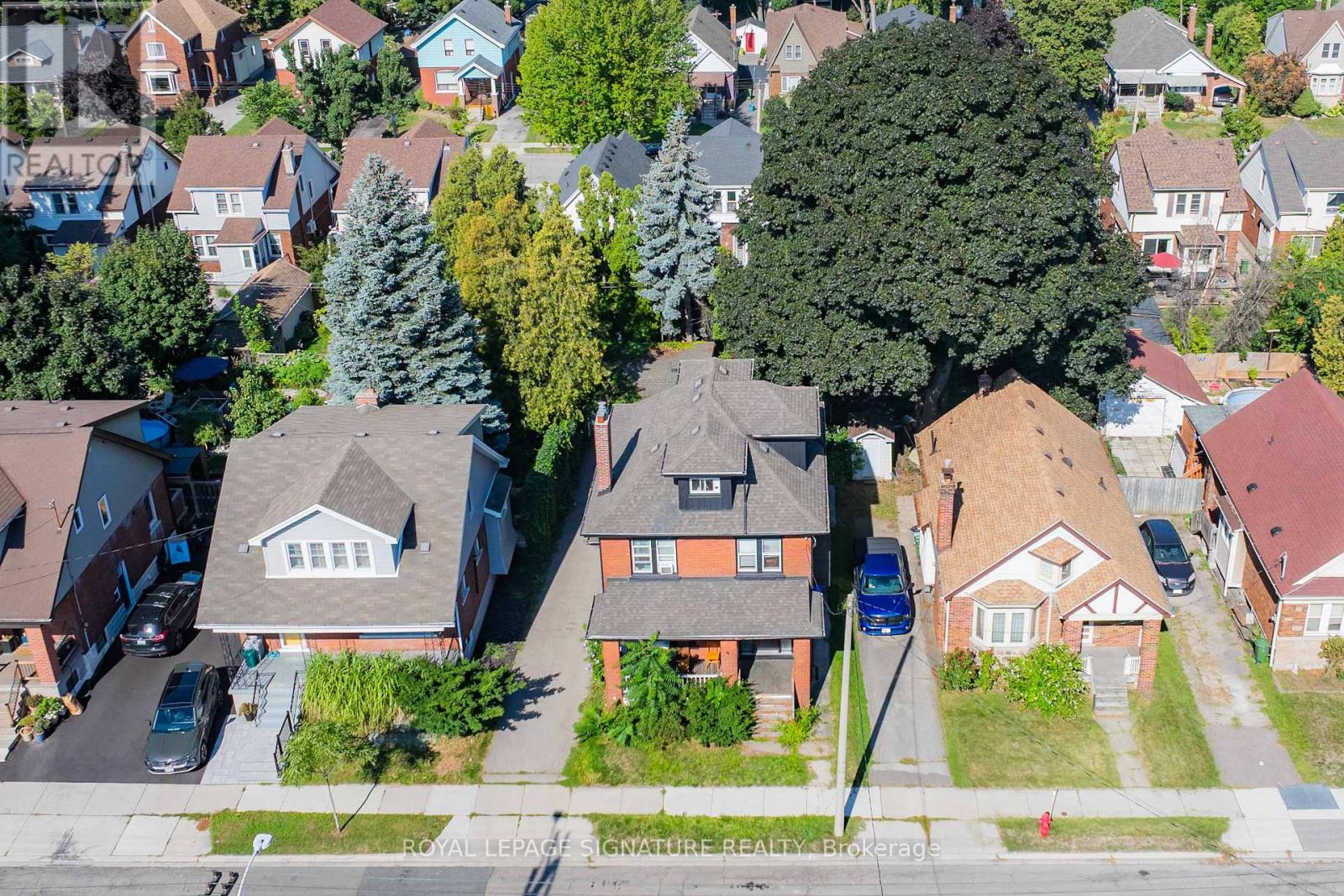 74 KENILWORTH AVENUE S - 21
