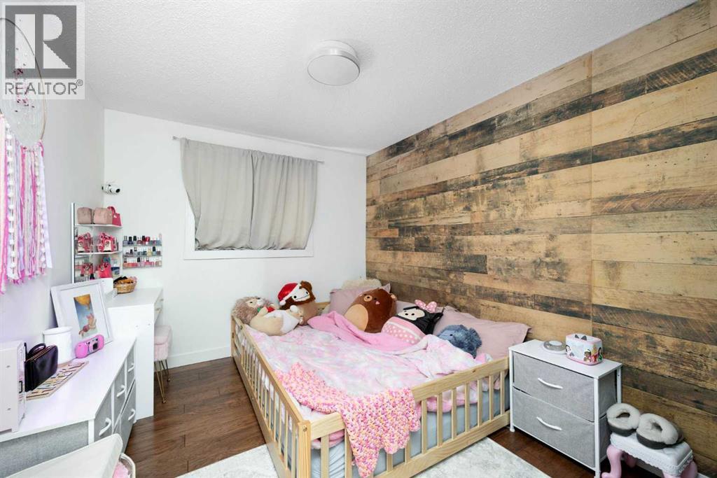 156 McKinlay Crescent, Fort McMurray