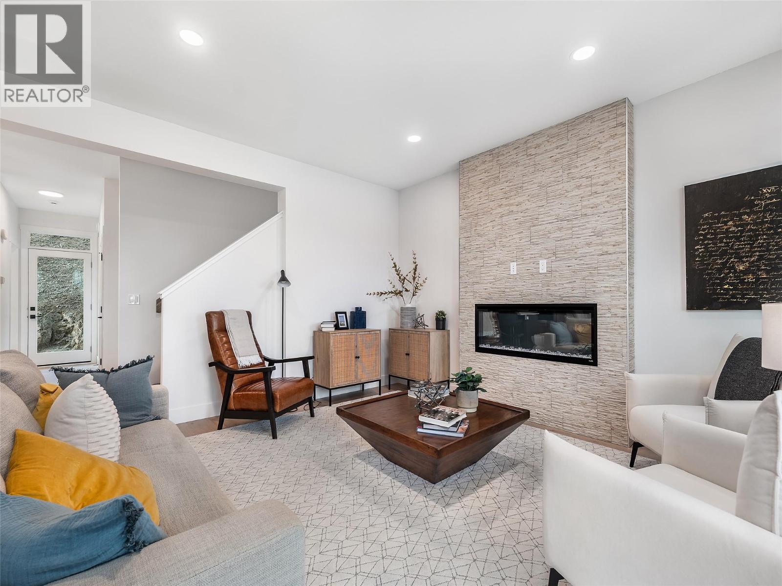 7735 Okanagan Hills Boulevard Unit# 49, Vernon