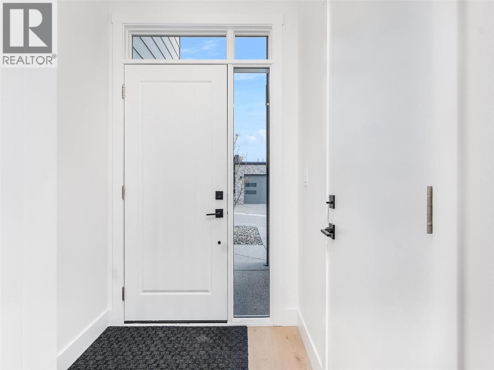 7735 Okanagan Hills Boulevard Unit# 49, Vernon