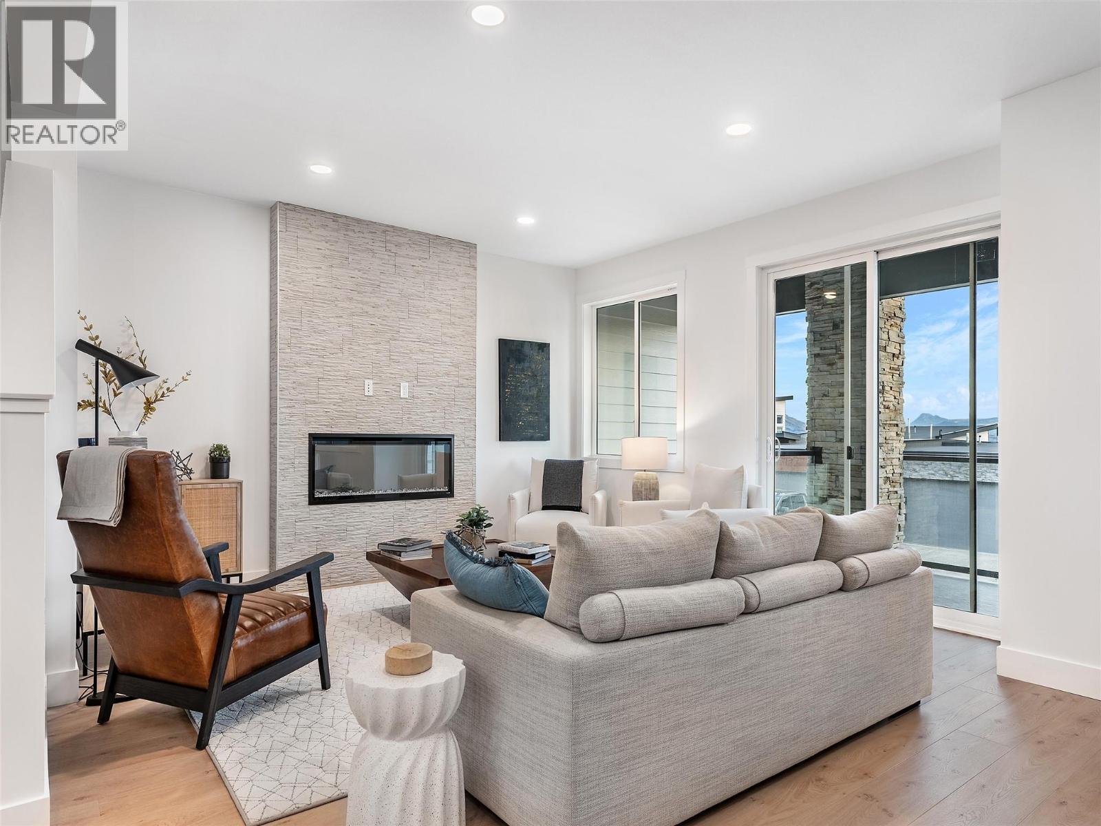 7735 Okanagan Hills Boulevard Unit# 49, Vernon